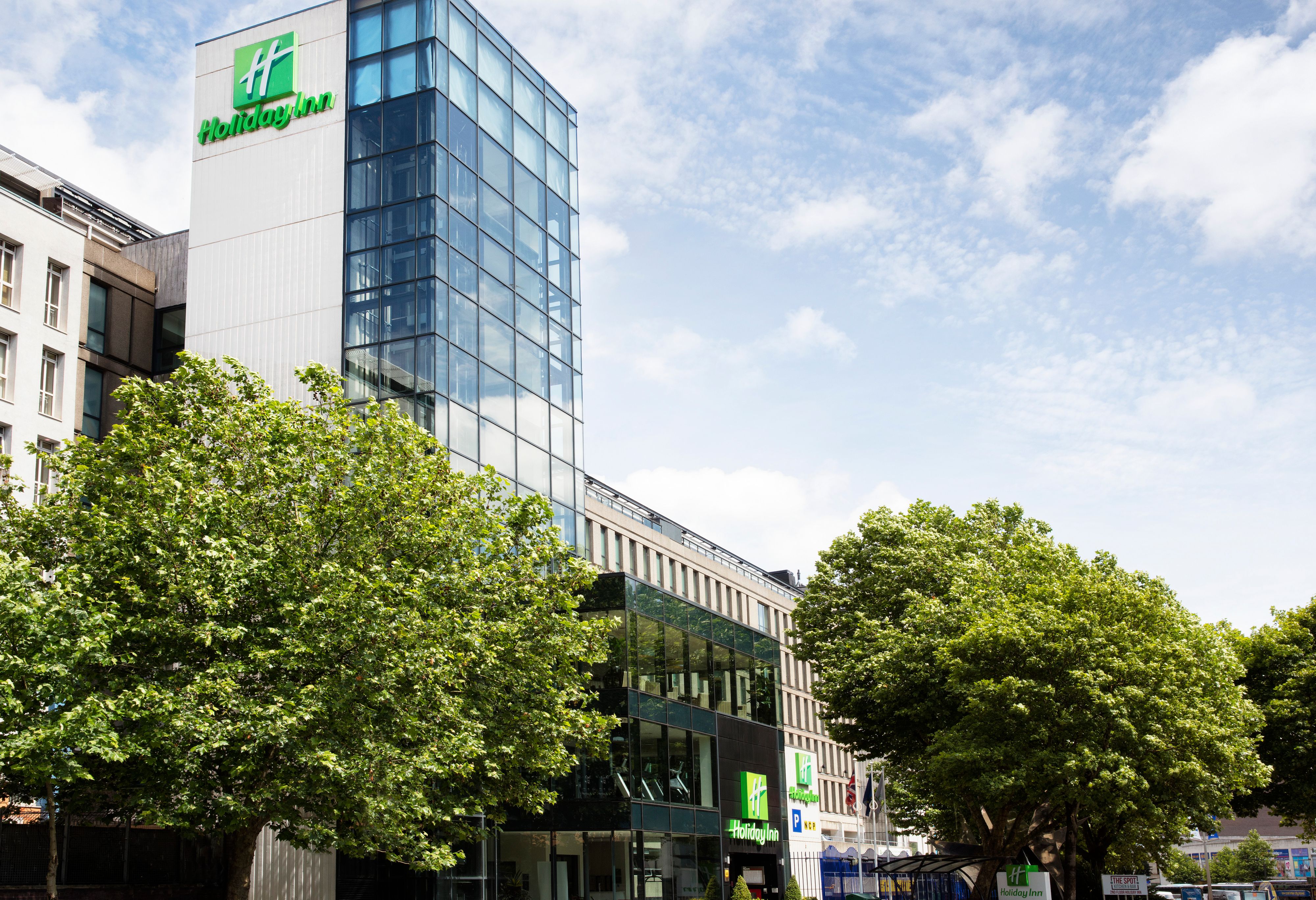 Delta Hotels by Marriott Bristol City Centre - image 2