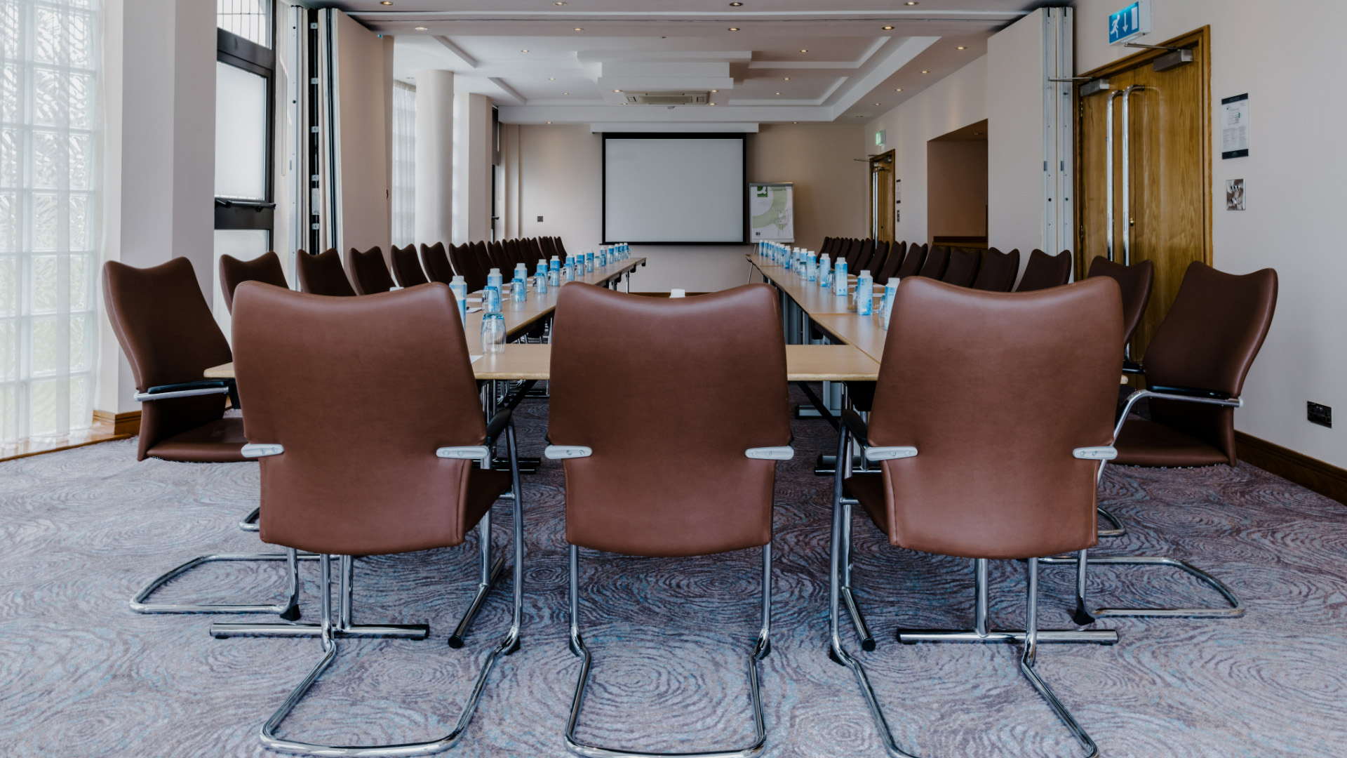 Stormont Hotel Belfast - image 3