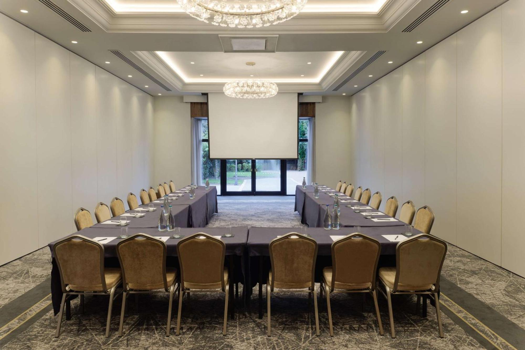 Hilton Belfast - image 2