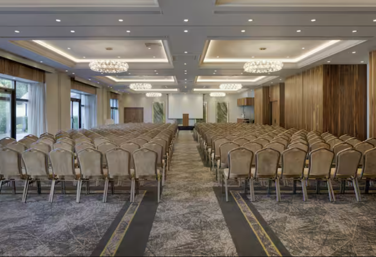 Kingsfisher Suite theater-style ballroom for corporate conferences and professional events.