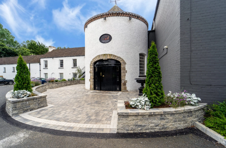 Dunadry Hotel And Gardens - image 4
