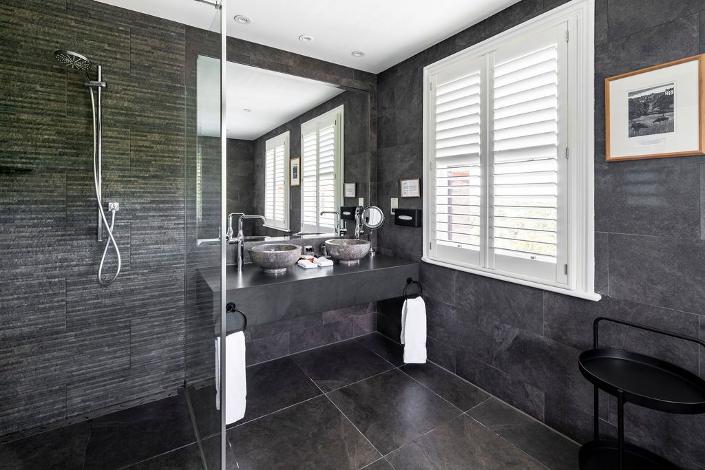 The Petersham - image 7