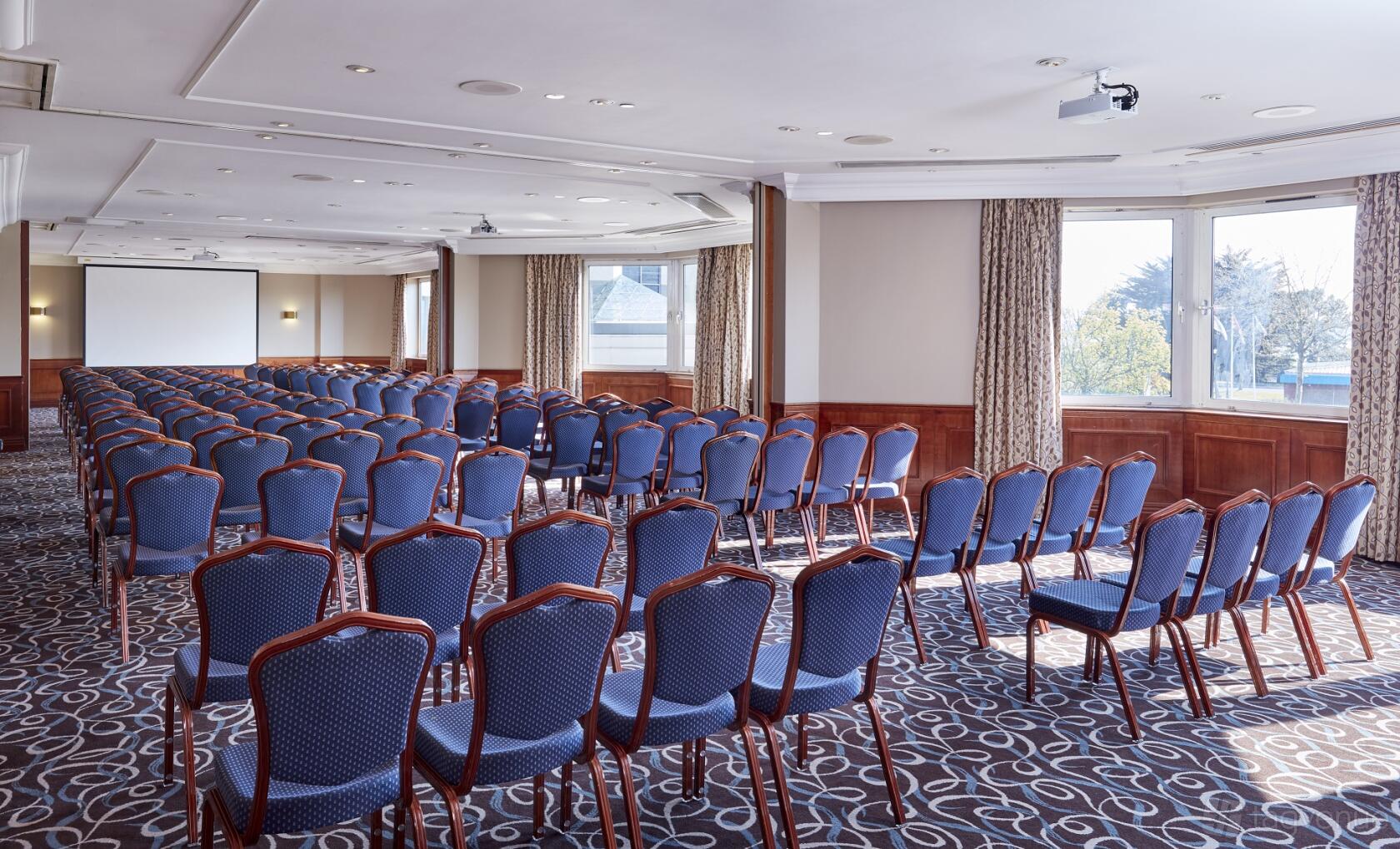 Leonardo Royal Hotel Southampton Grand Harbour - image 3