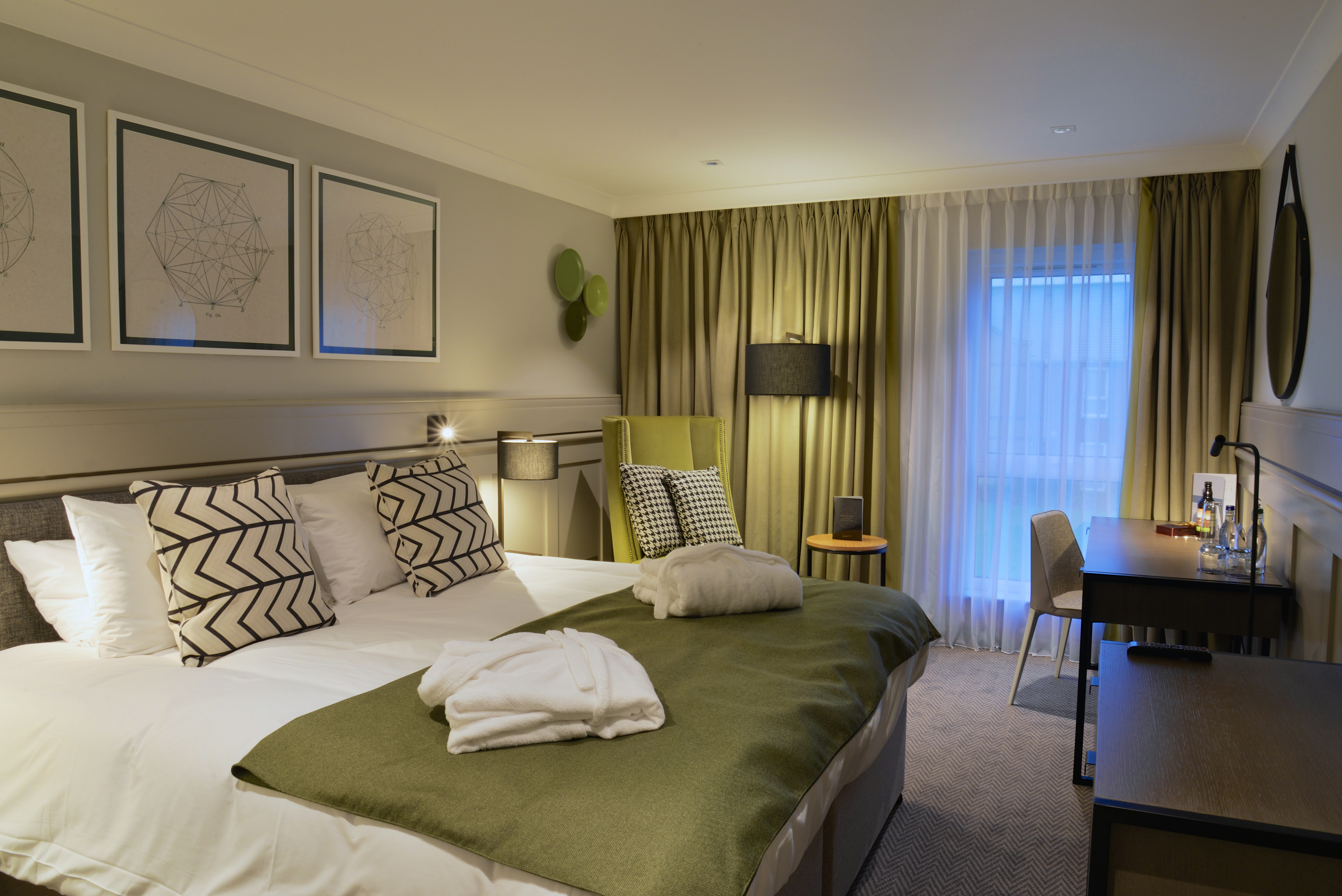 De Vere Cranage Estate - image 5