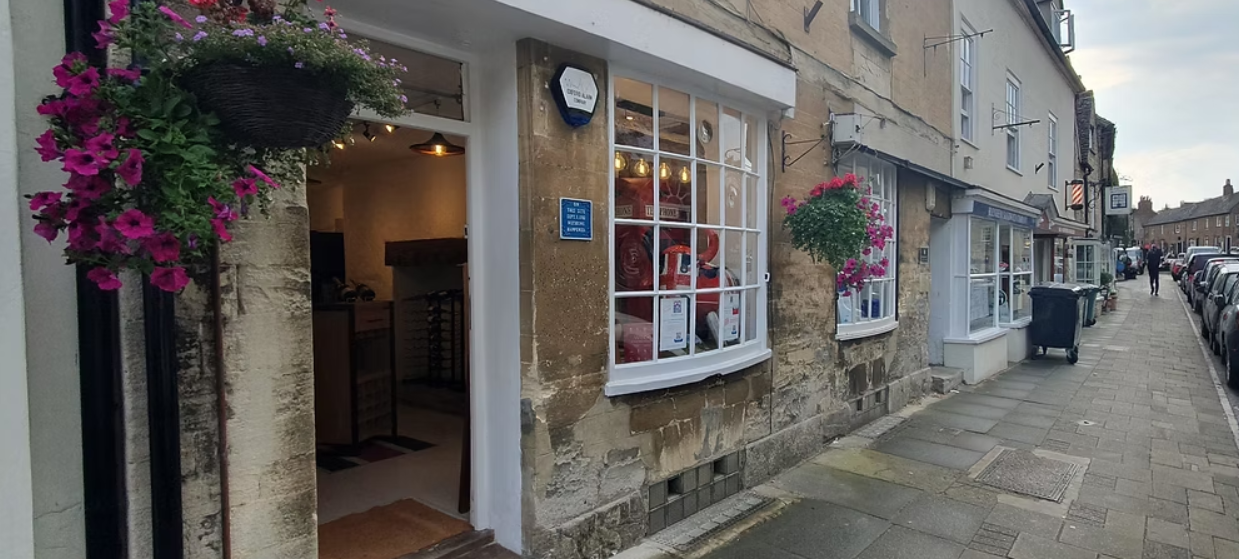 WOODSTOCK POPUP - image 2