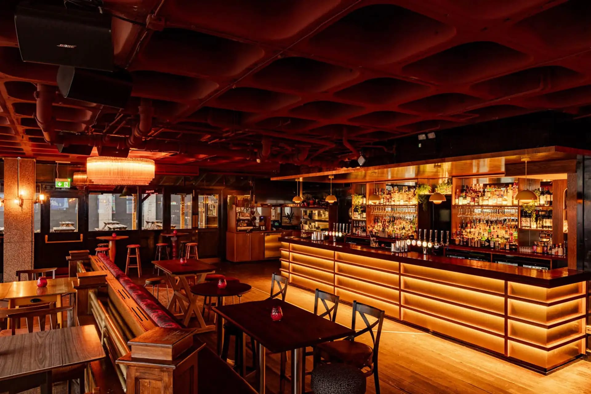 The Elephant & Castle Pub - image 2