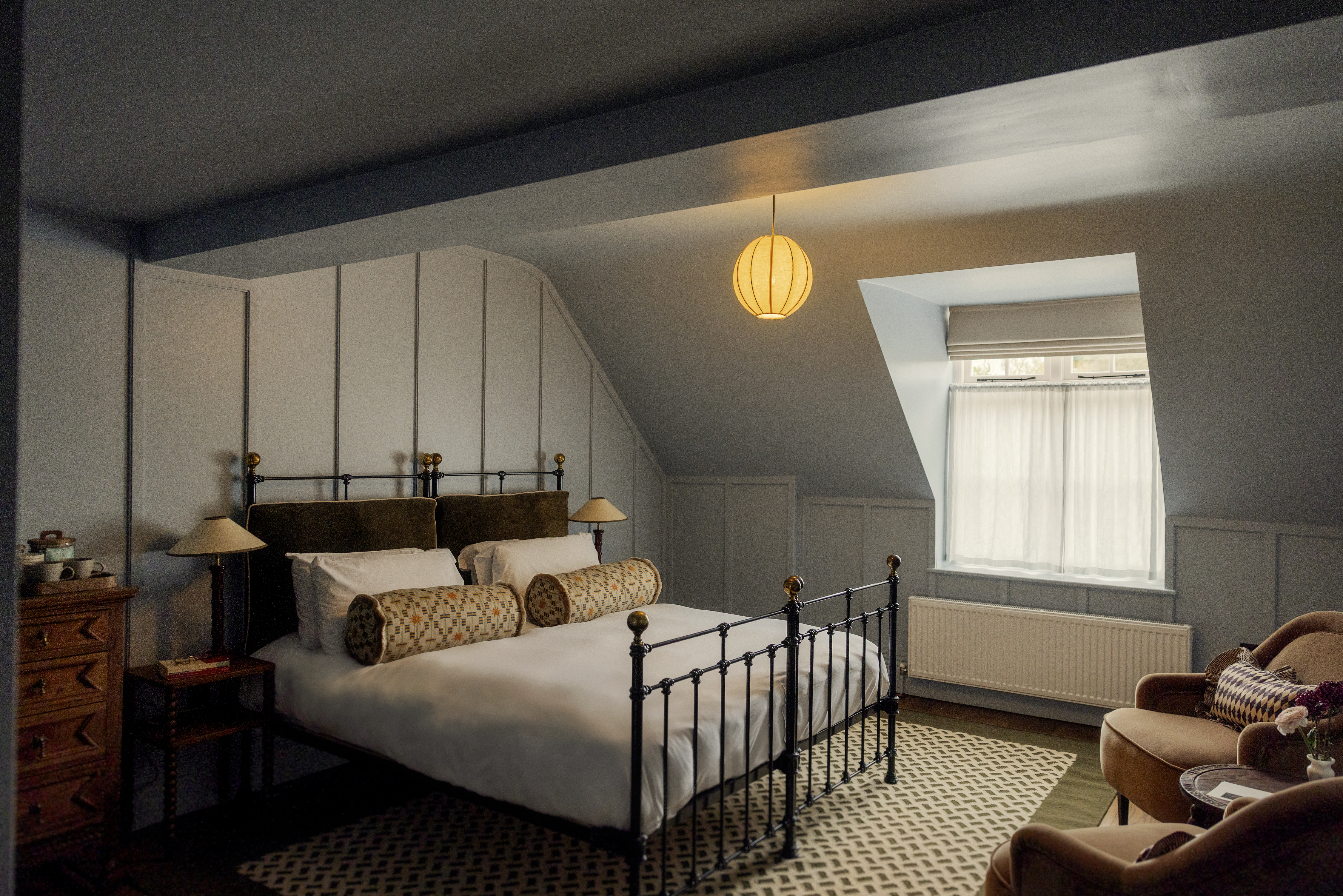 Millbridge Court (Surrey) - image 10