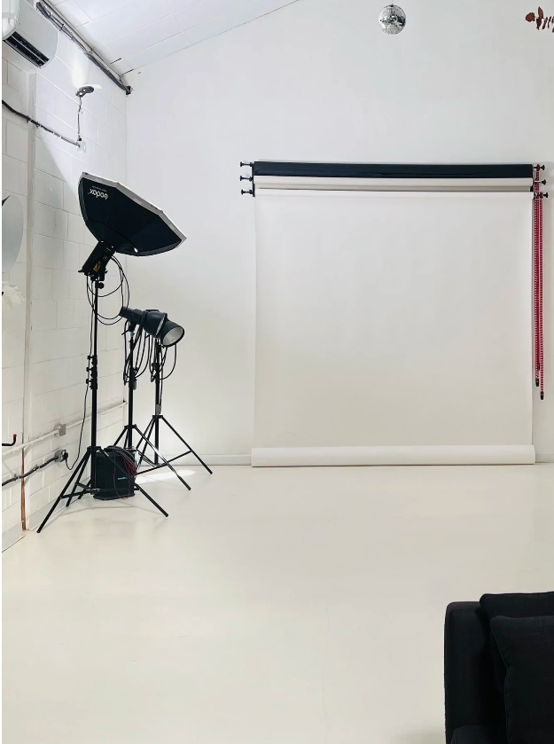 Shutters Studios - image 2