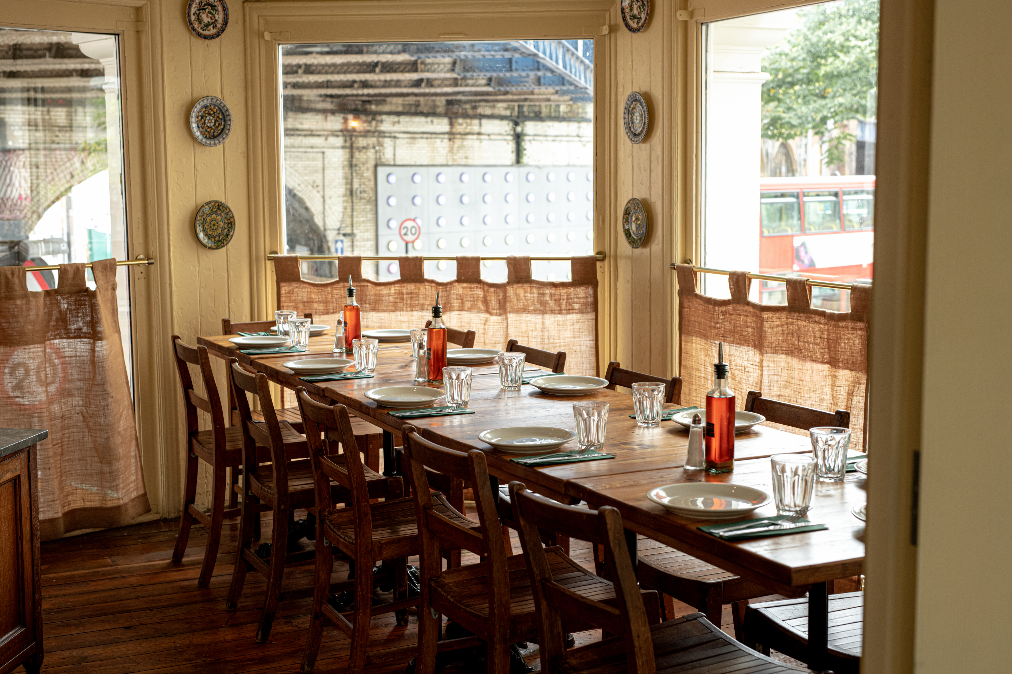 Casa do Frango - London Bridge - image 4