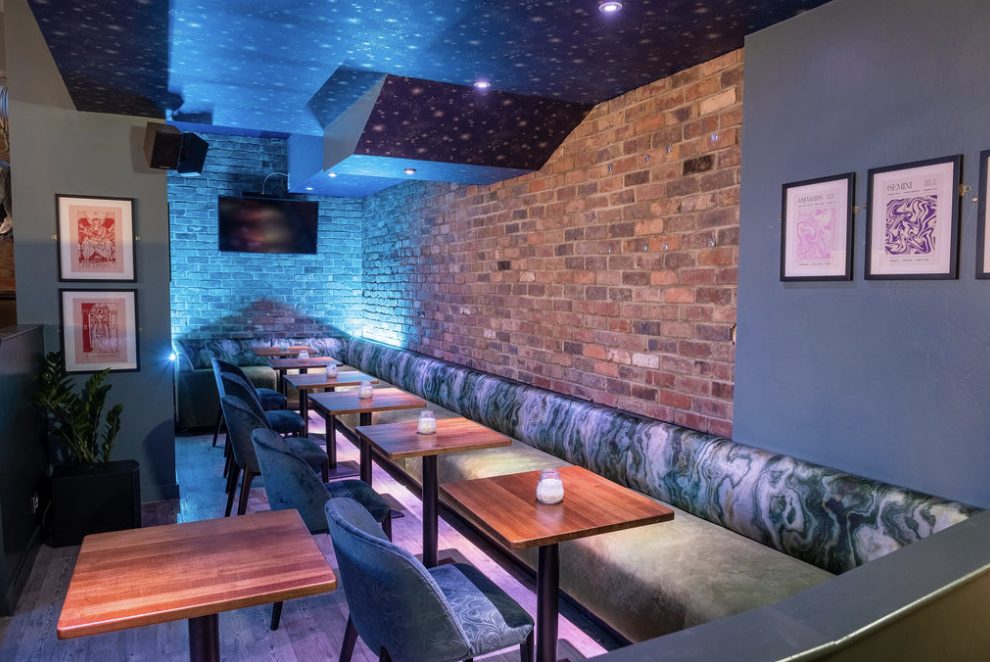 Star by Liverpool Street - image 1