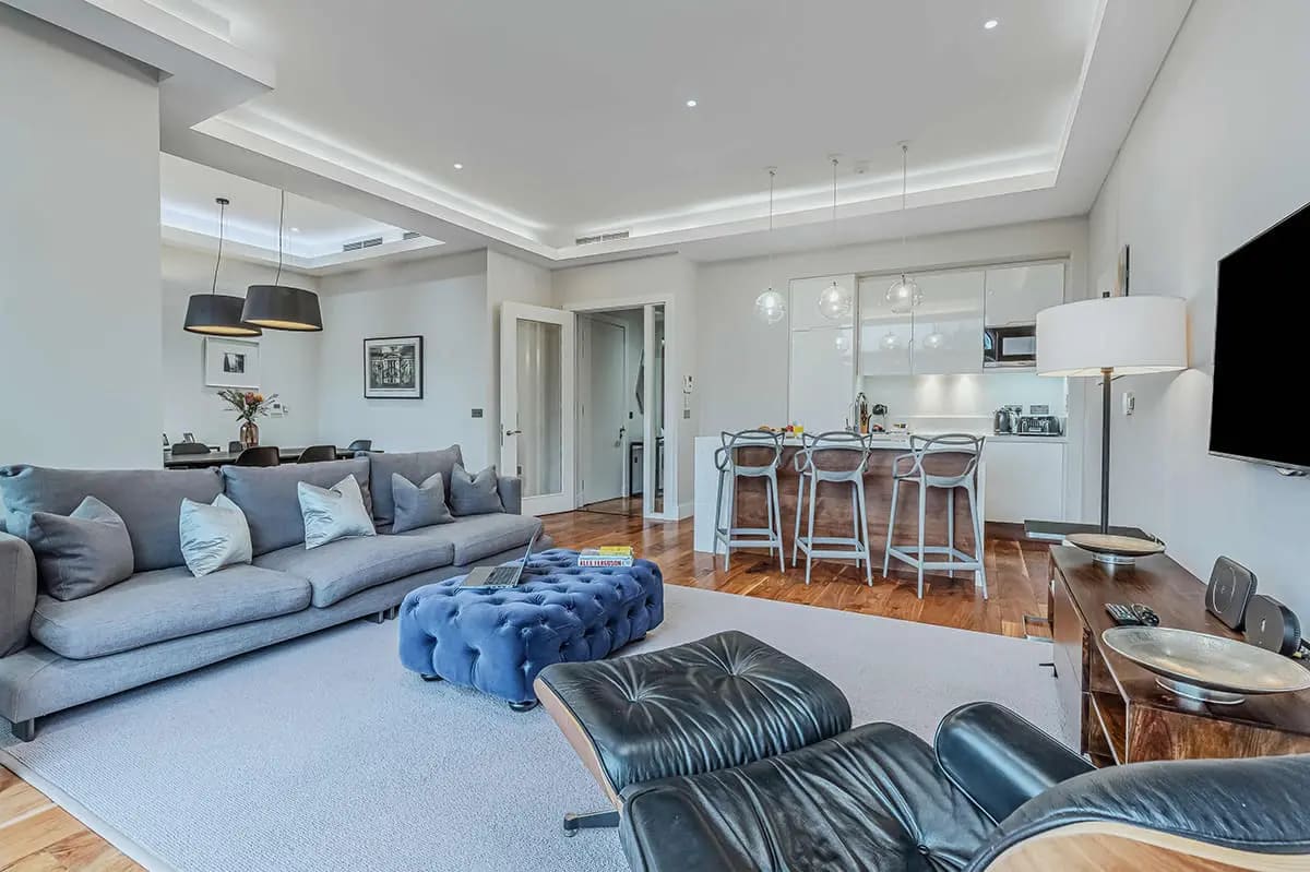 Spacious 5 bed Bloomsbury - image 5