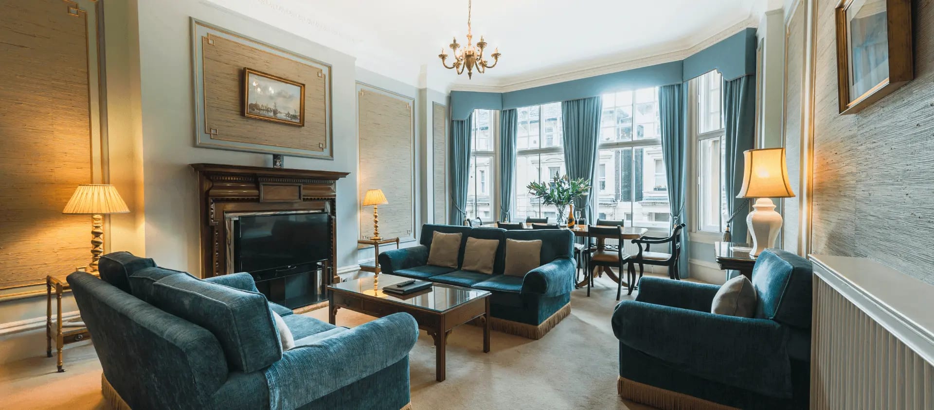 Modern 5-Bedroom Duplex Flat - image 6