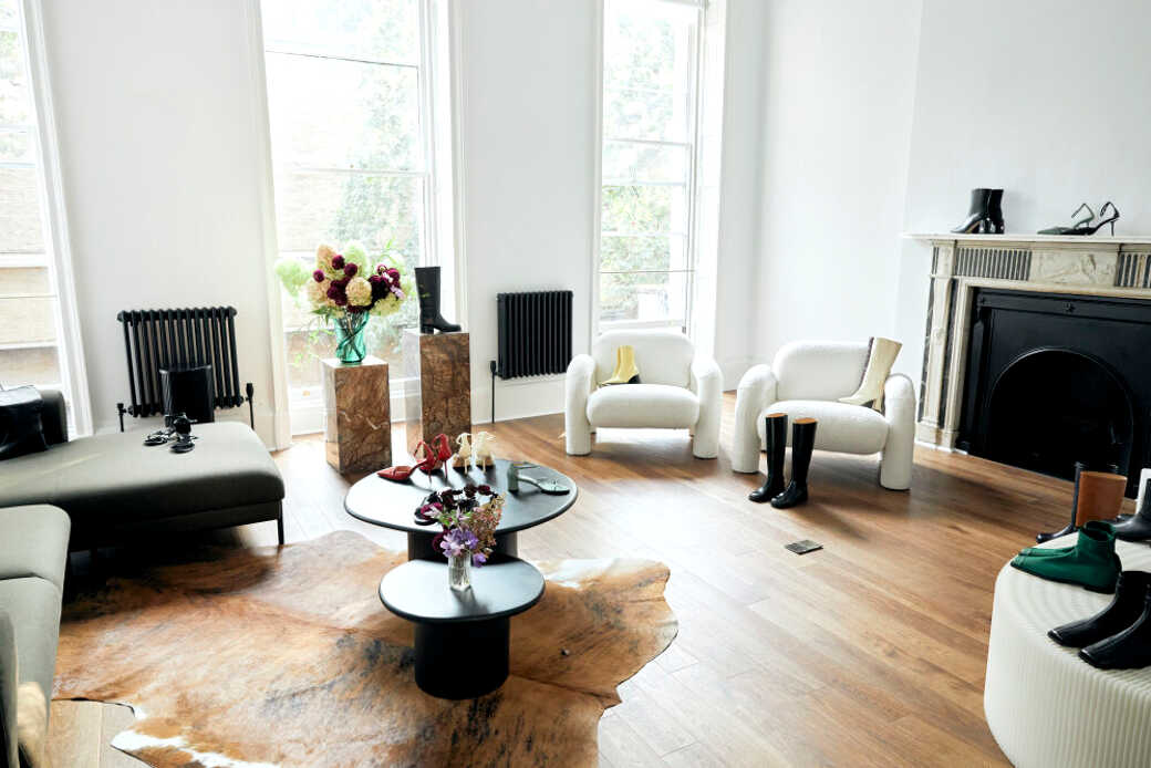 Magical & Charming 8 rooms Covent Garden TownHouse - image 2