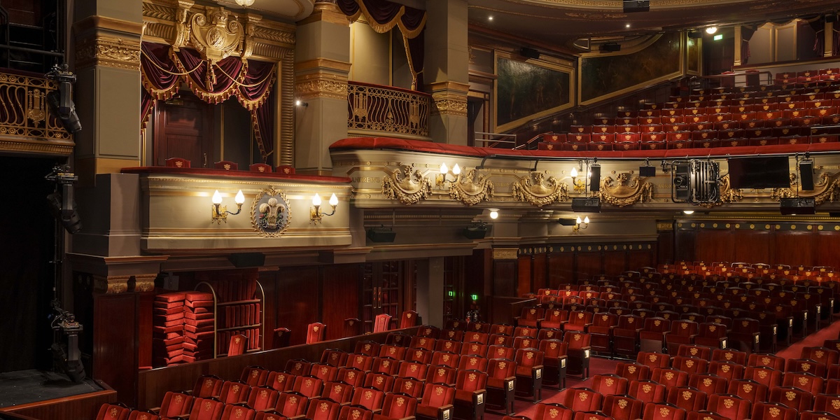 London Youth Theatre Studios - image 1