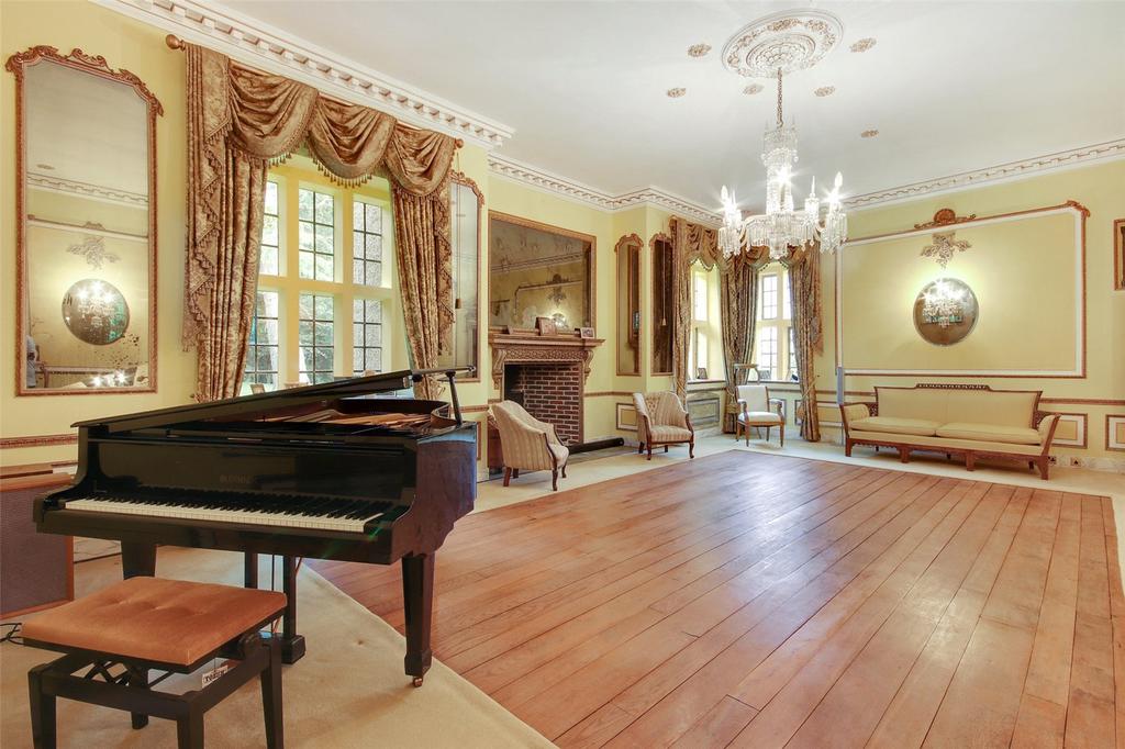 Big Wood Estate - image 4