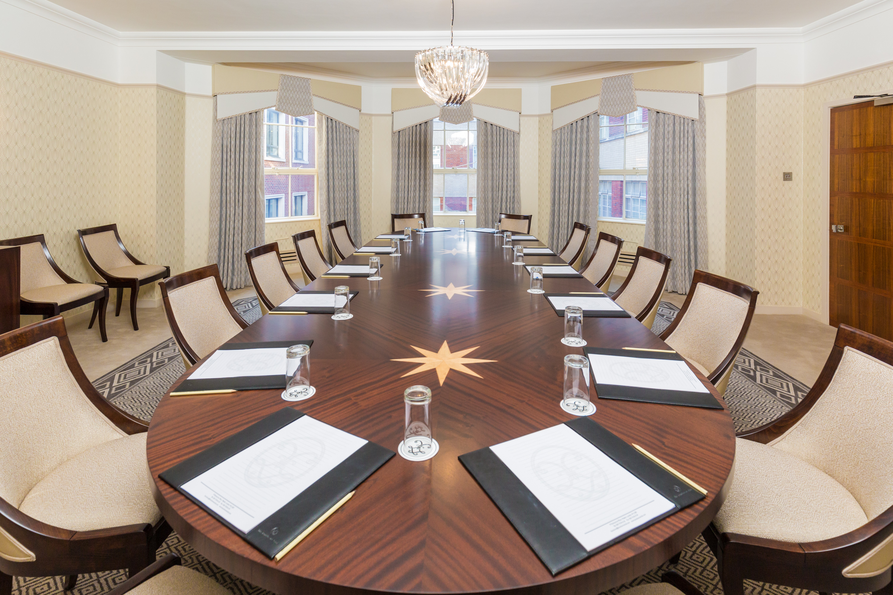 The Lansdowne Club - image 2