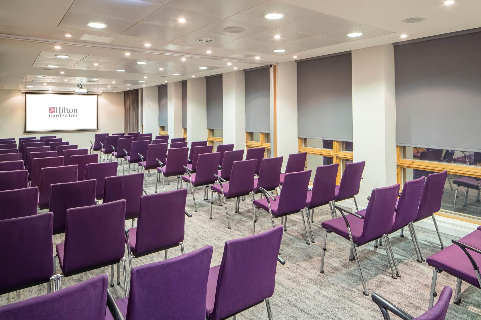 Hilton Garden Inn Birmingham Brindleyplace - image 2