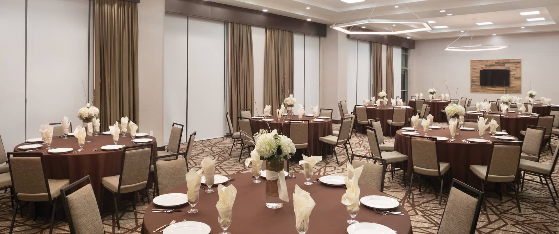 Hilton Garden Inn - image 5