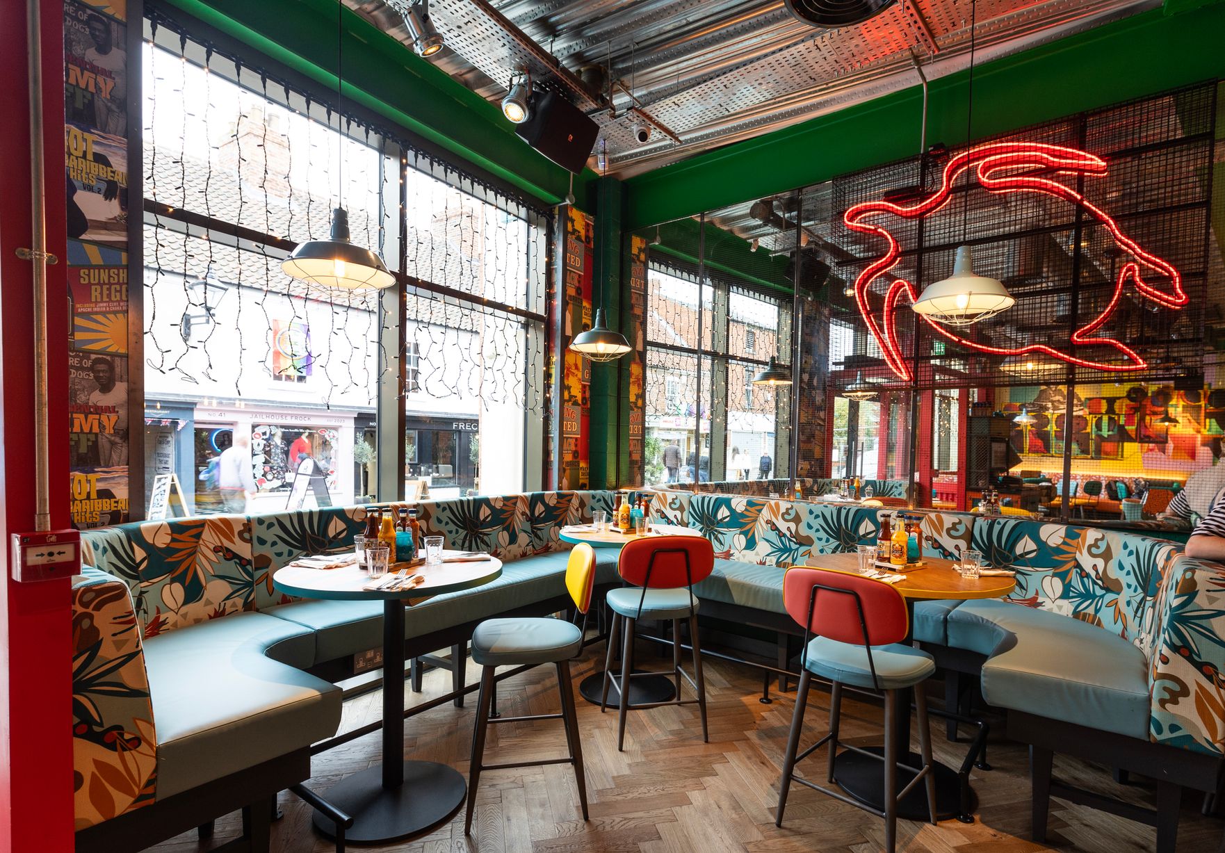 Turtle Bay Lincoln - image 4