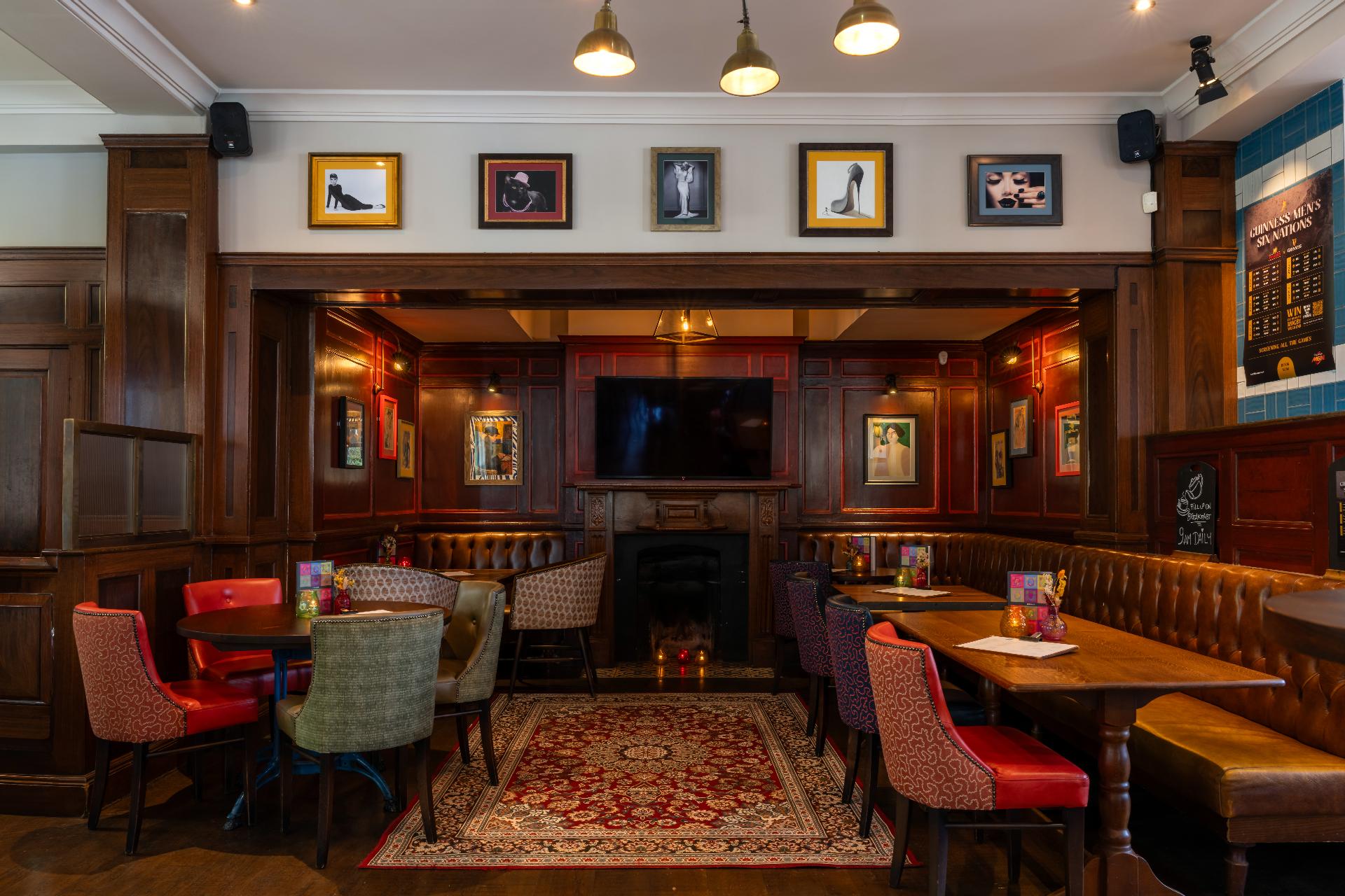 The King's Head, Earl's Court - image 3