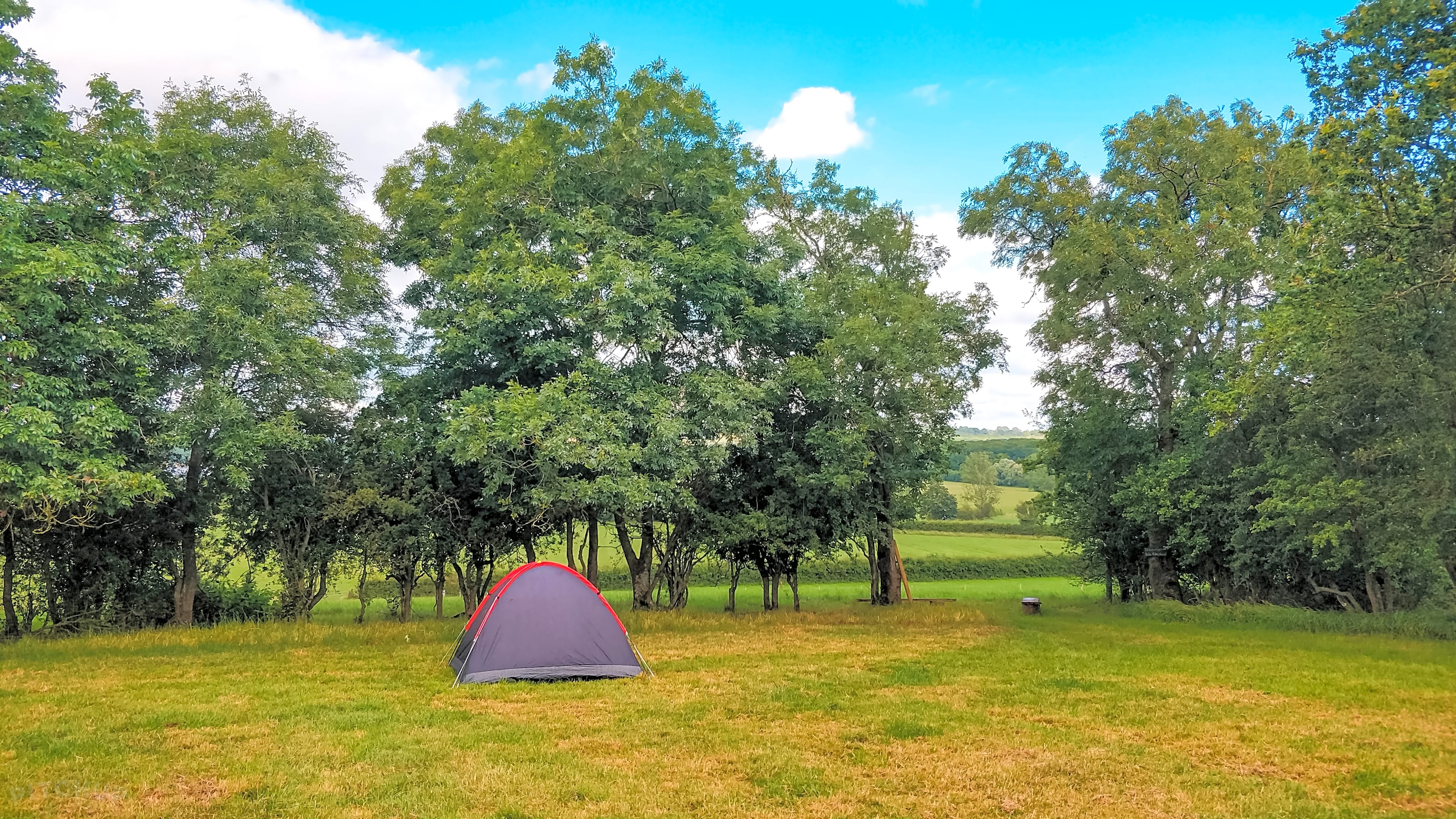 Park Farm Campsite - image 2