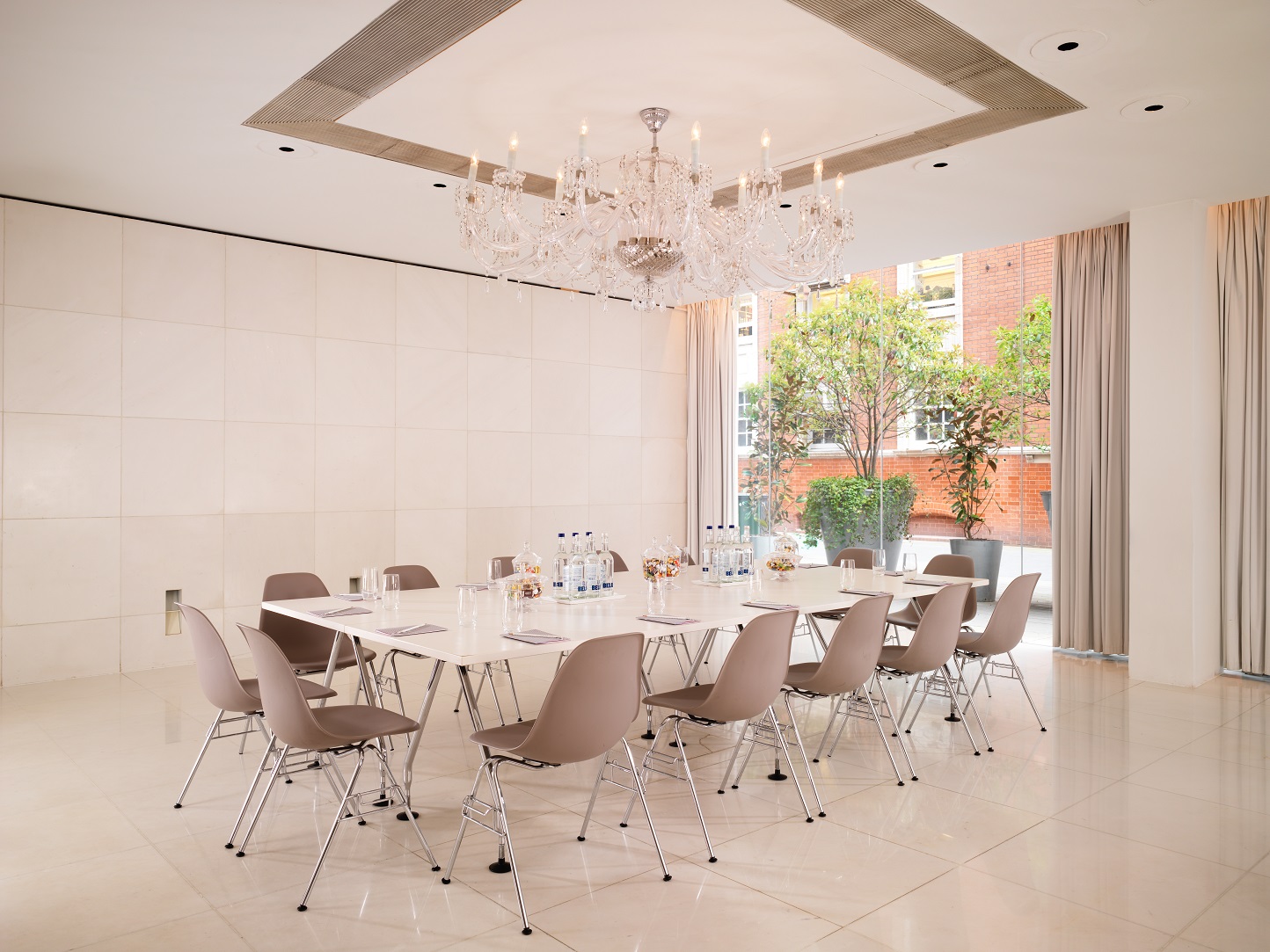 Hotel Indigo Liverpool - image 3
