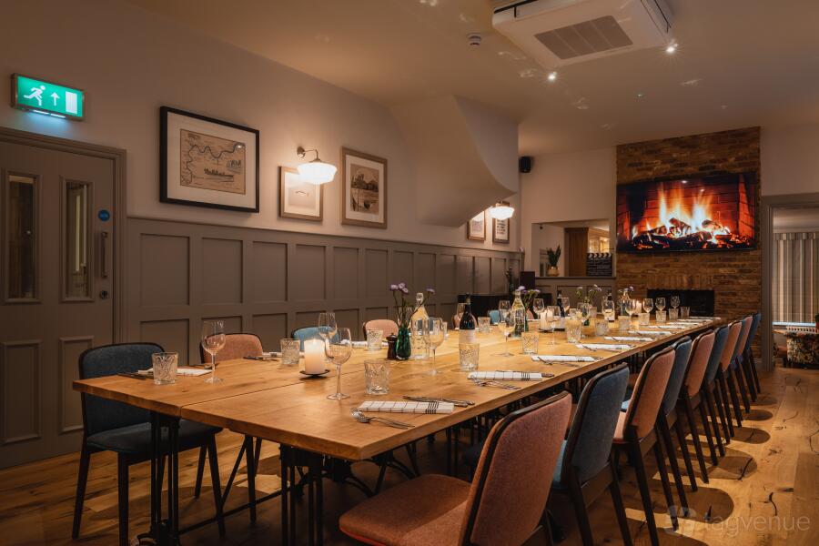 KKS Cafe Bar Grill - image 3