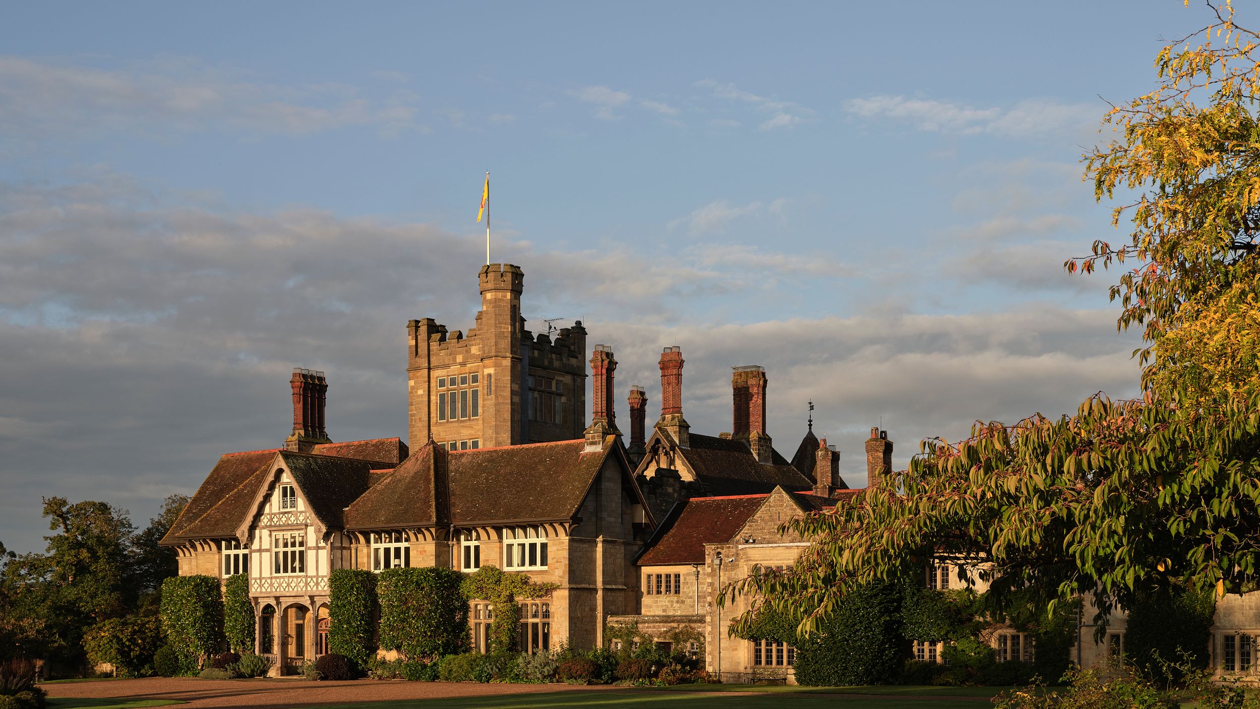 Cowdray House - image 8