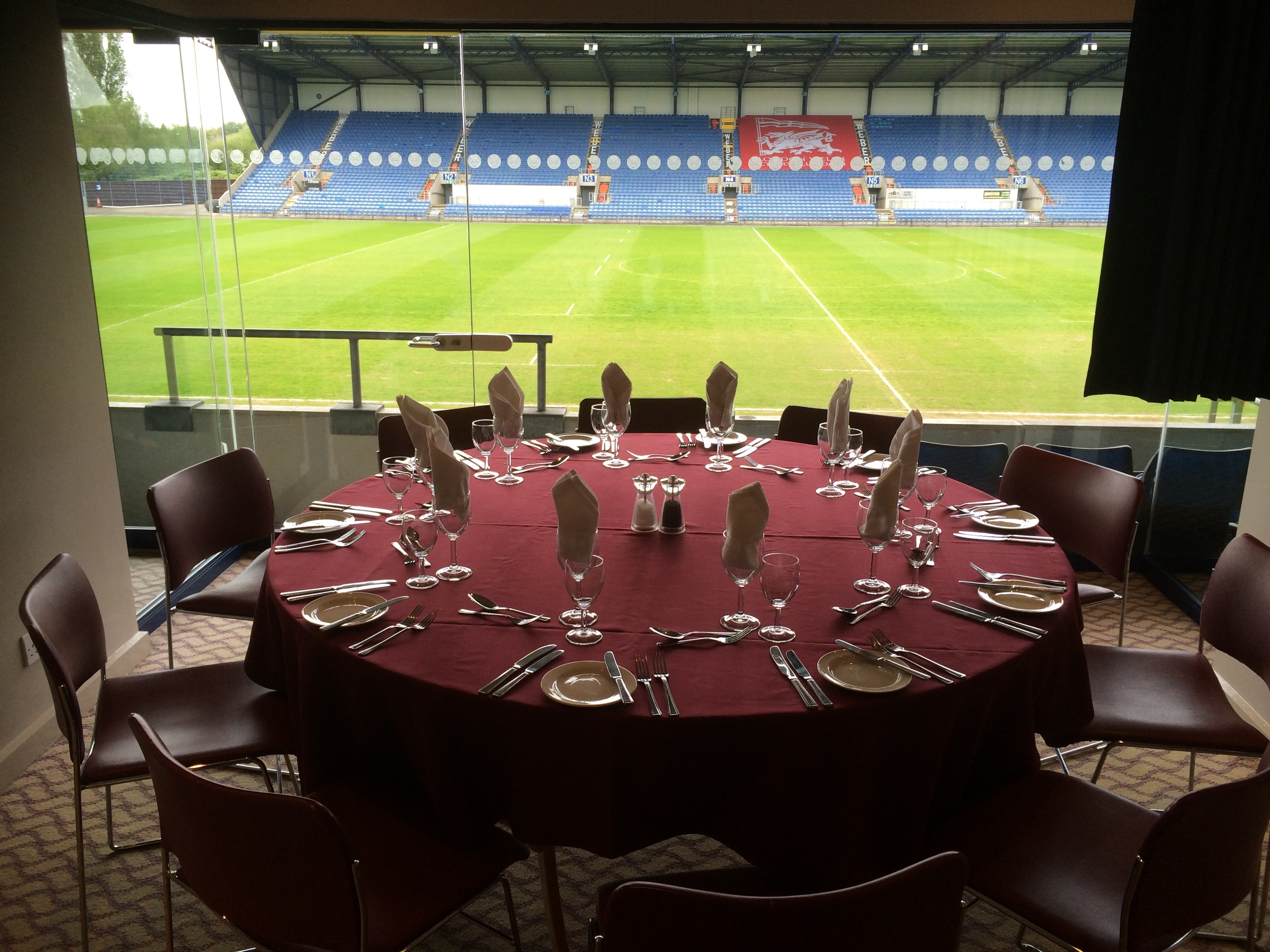 The Kassam Stadium - image 6