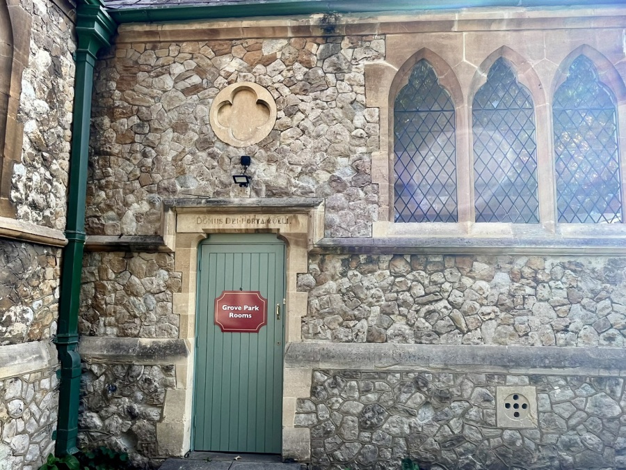 St Paul's Church - image 1