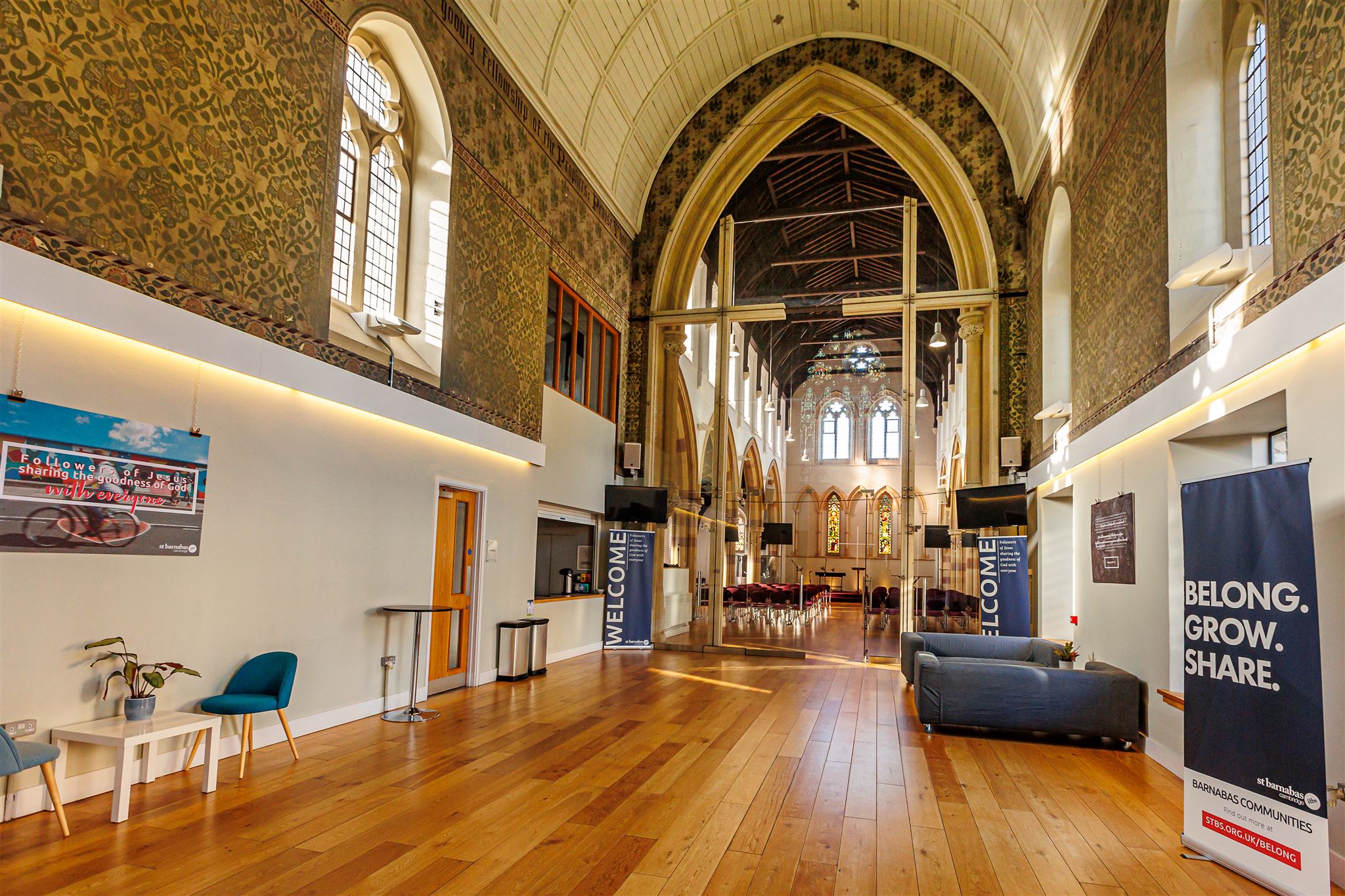 St Barnabas Church - image 5