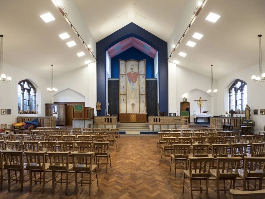 St Barnabas Church - image 3