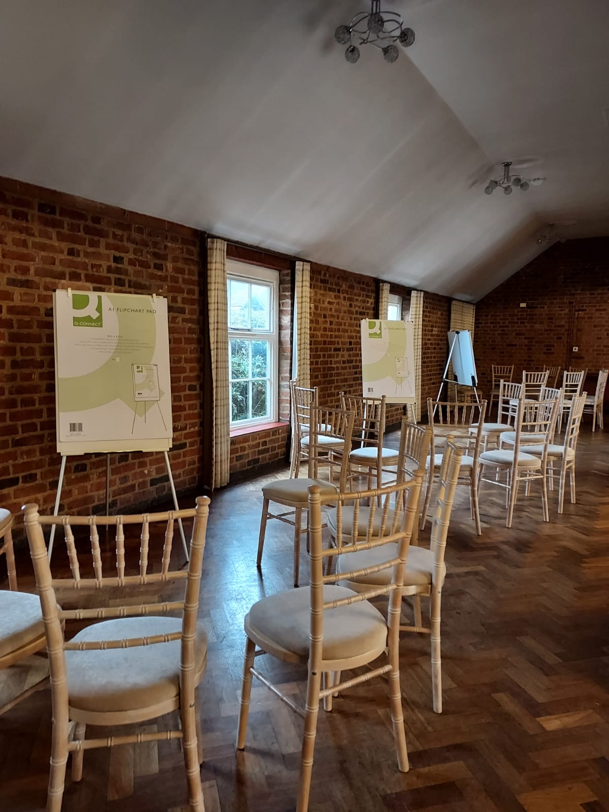 Chigwell Hall - image 3