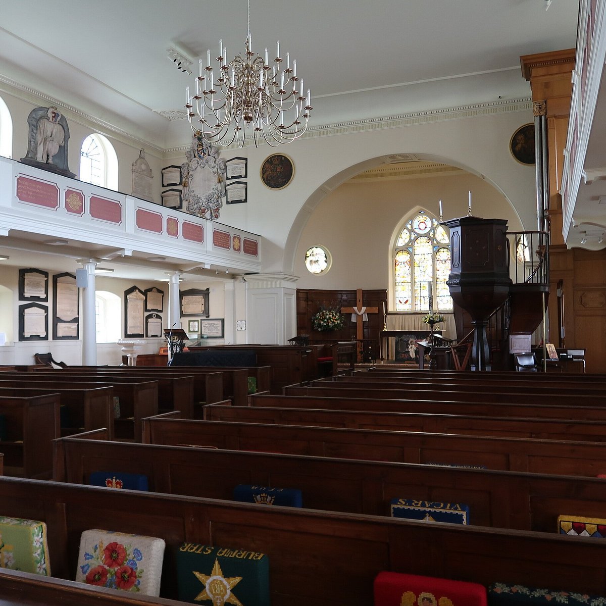 St Mary's Church, Battersea - image 3