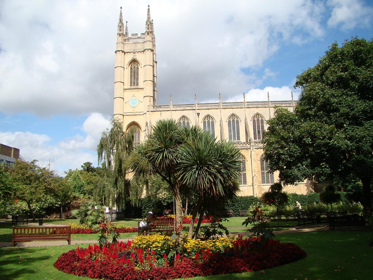 St Luke's Church, Chelsea - image 2