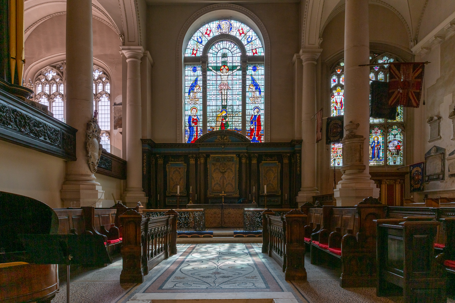 Holy Sepulchre London - image 1