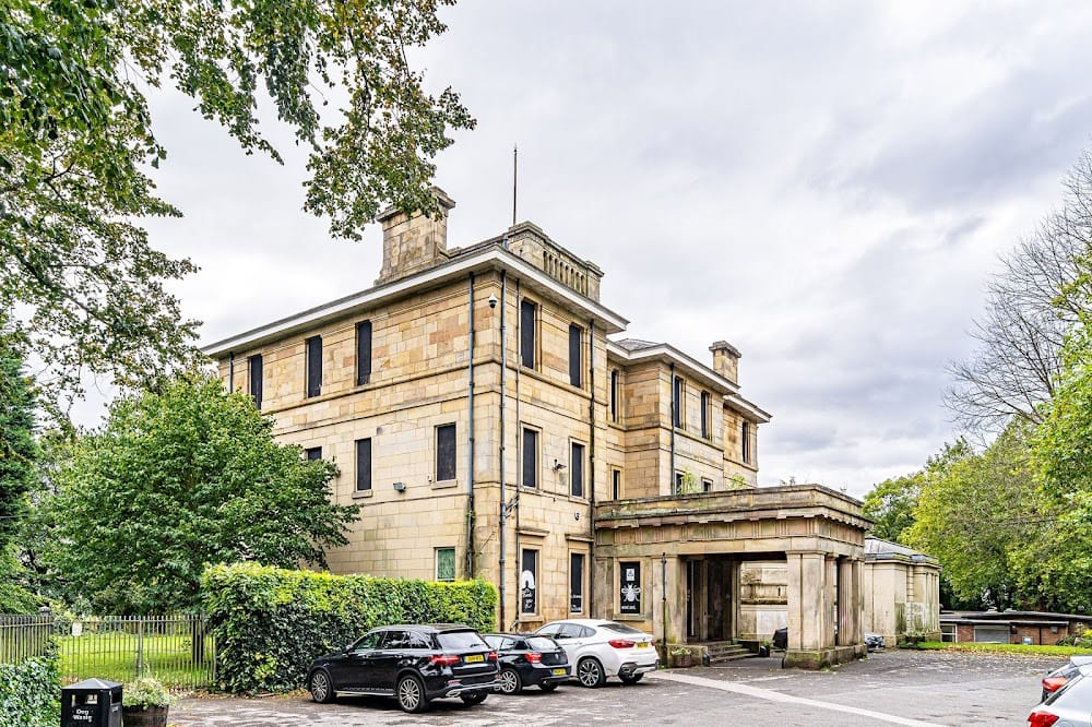 Buile Hill Park Hall - image 4