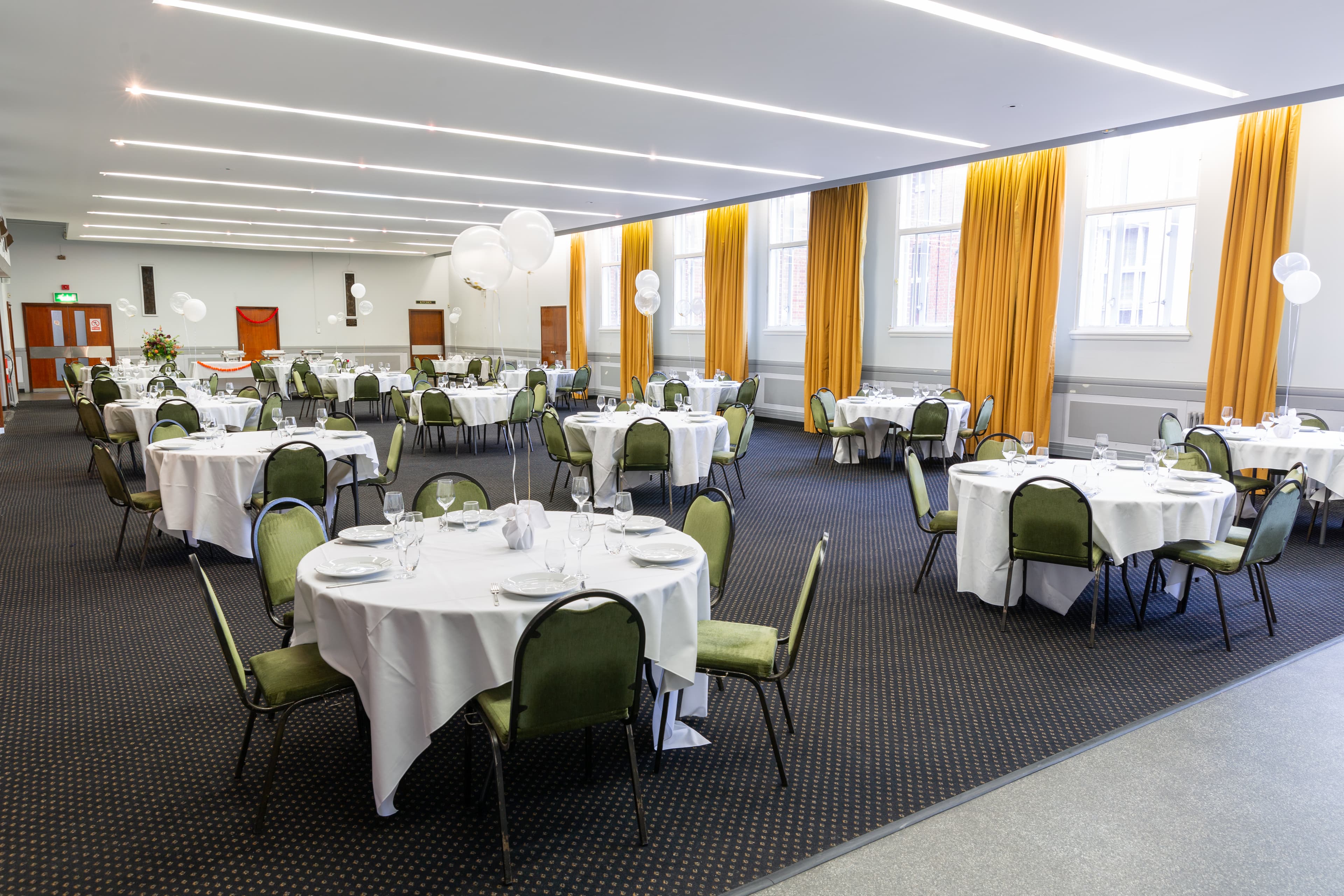 Wandsworth Civic Suite - image 6
