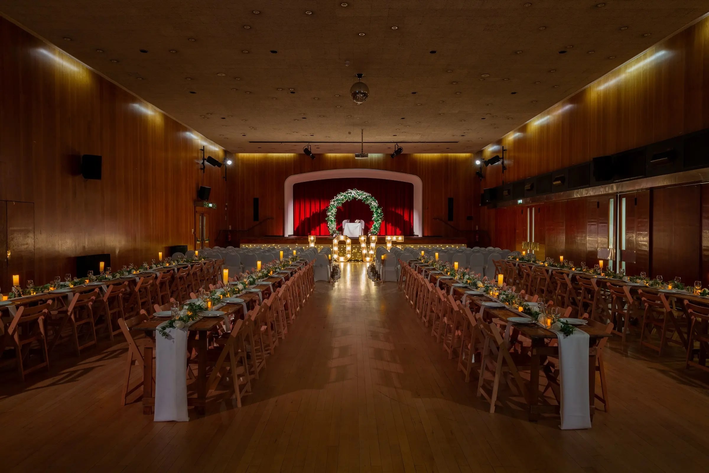Wandsworth Civic Suite - image 5