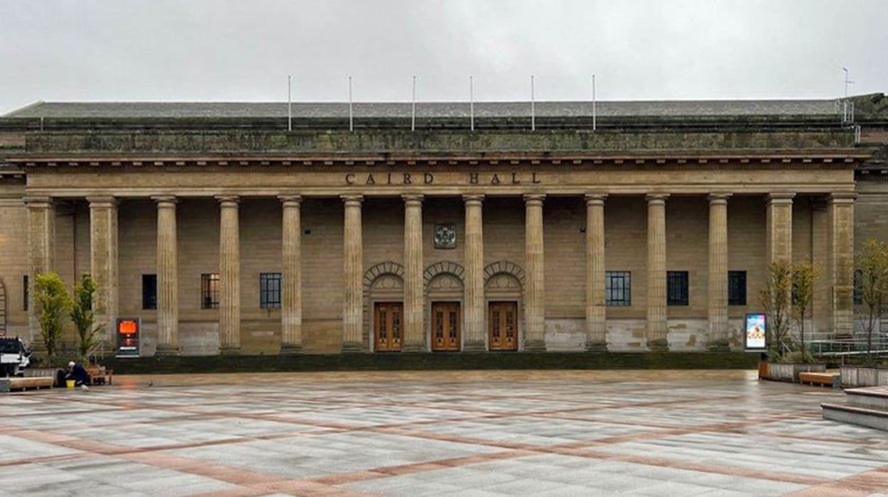Caird Hall - image 1