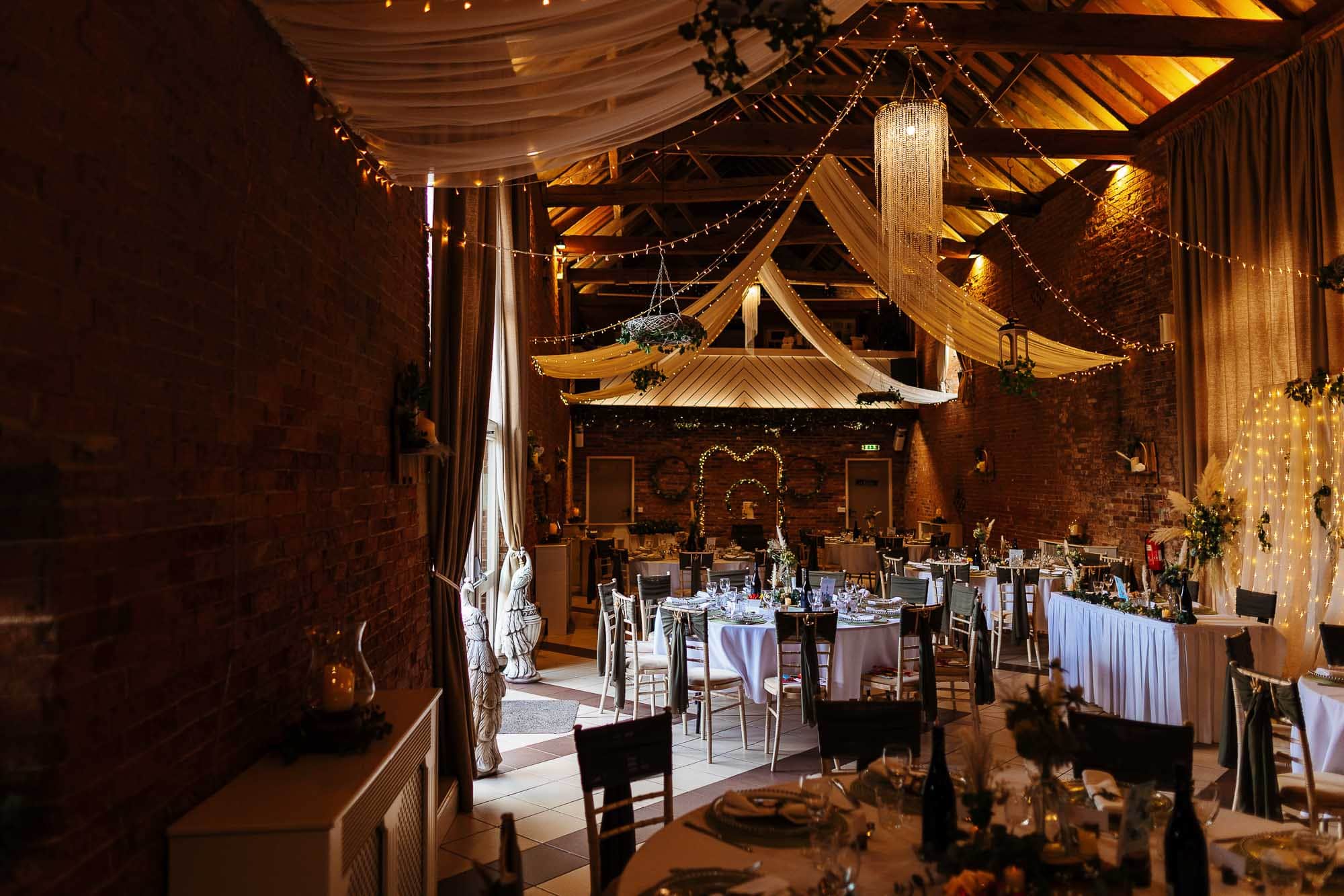 Belz Simcha Hall - image 3