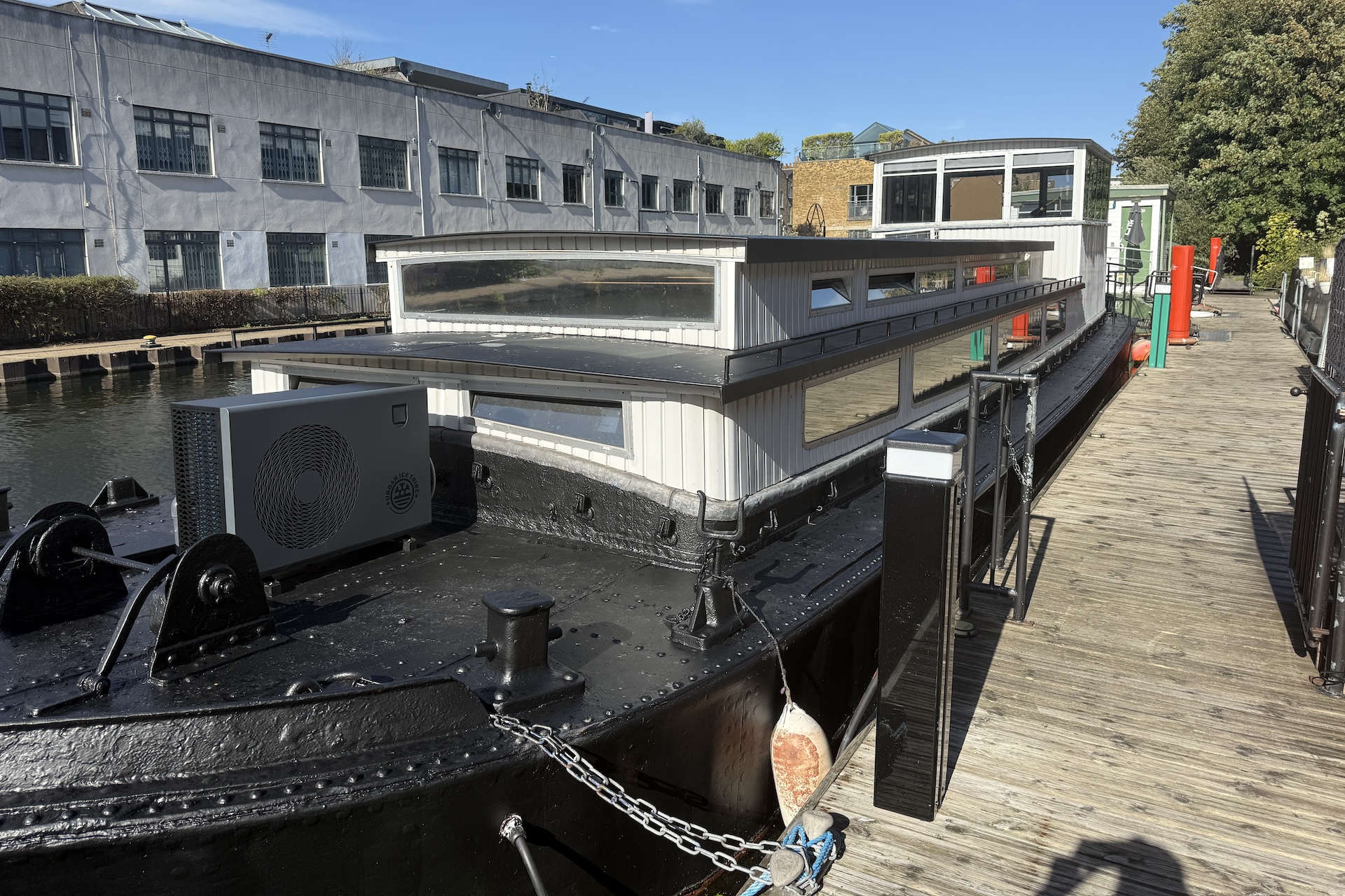 Hoxton Docks - image 6