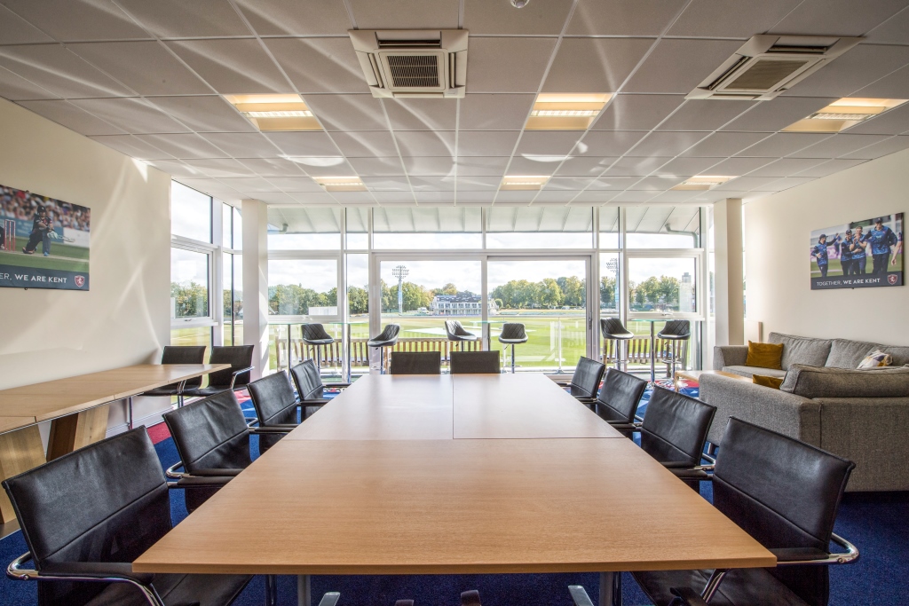 Kent Cricket Club, Canterbury Ground - image 8