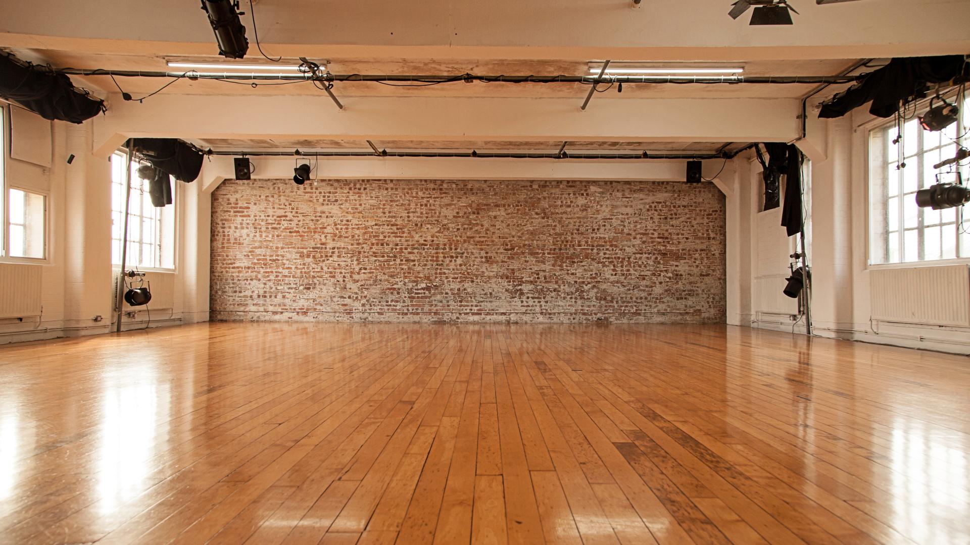 TT Studios - image 3