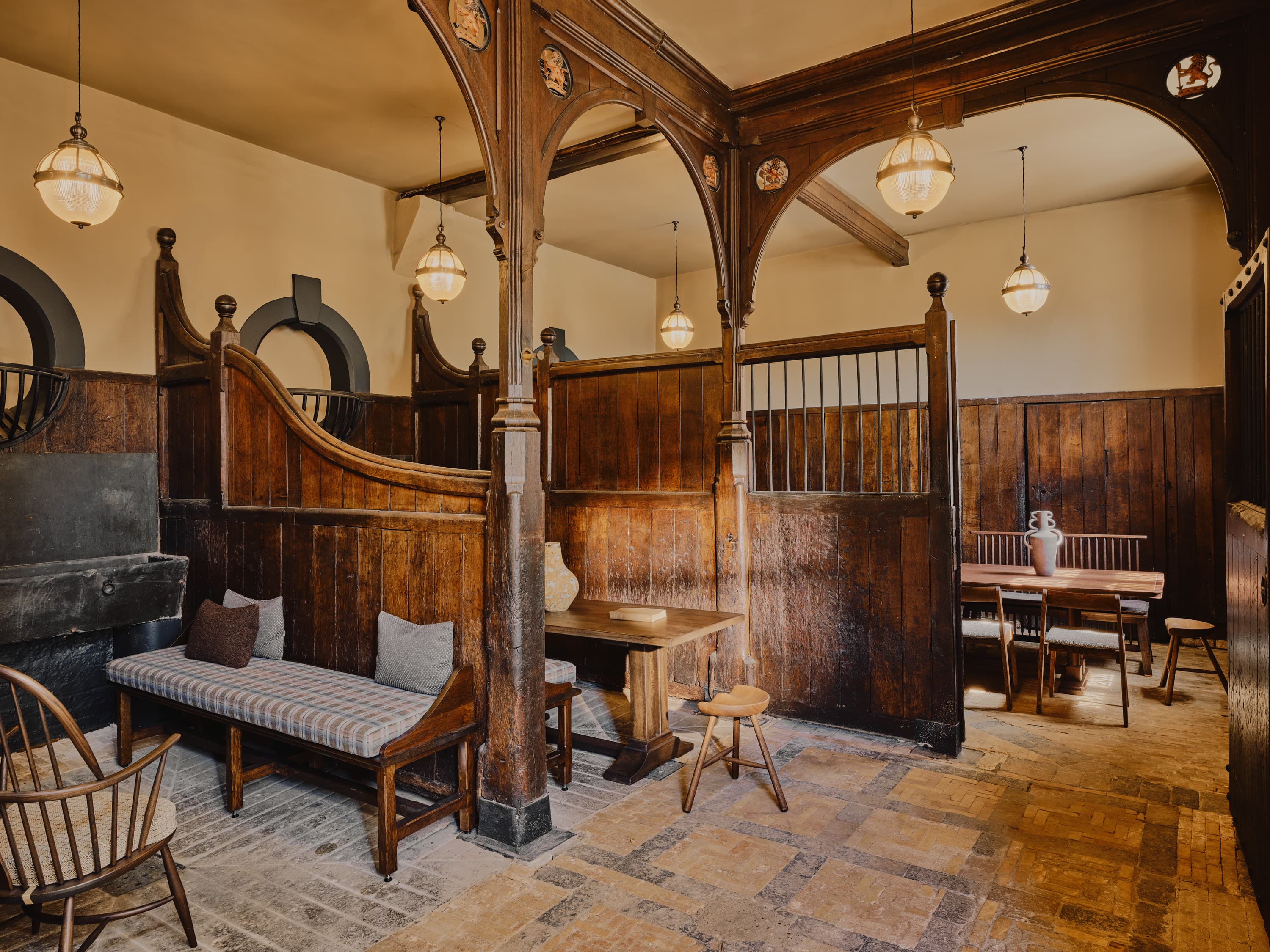 Rustic-chic breakout space at Ashridge House, ideal for intimate VIP sessions or creative workshops.