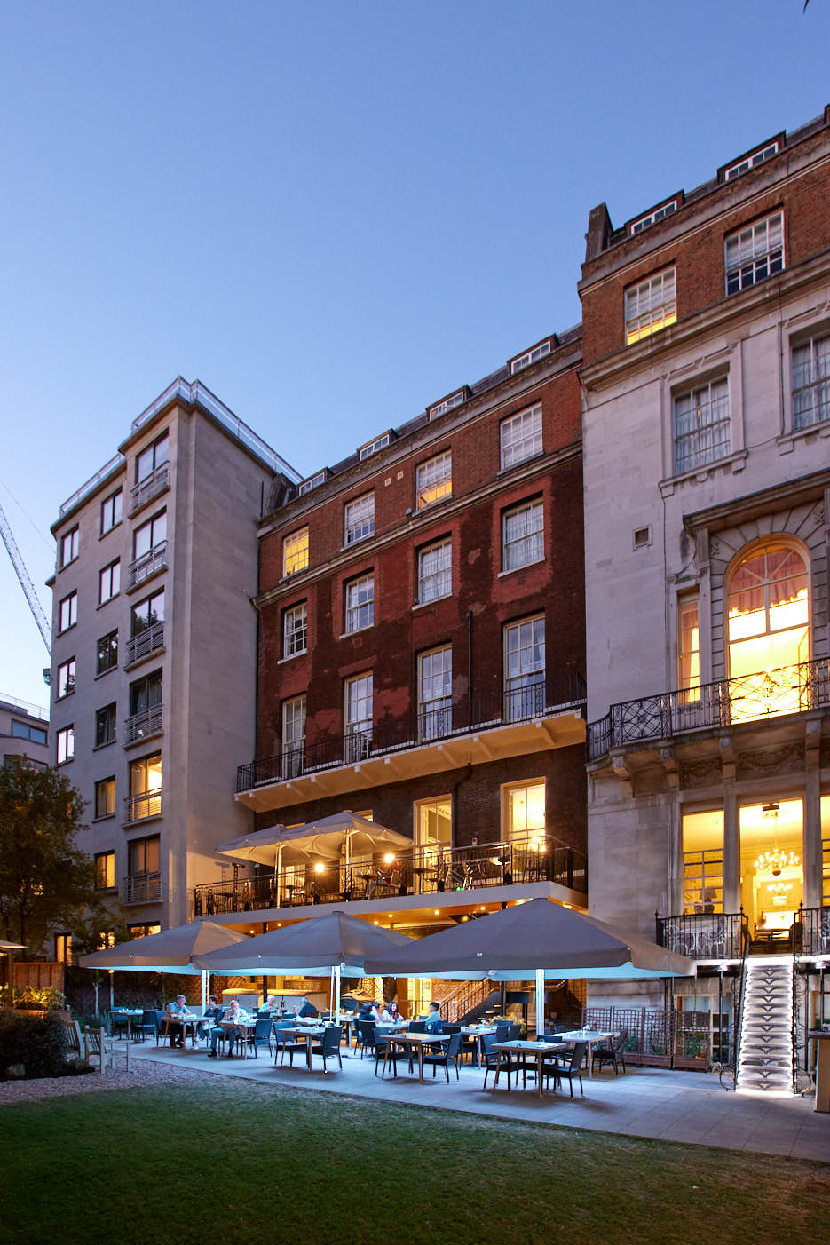 Garden - 4fneun0yfce.jpg