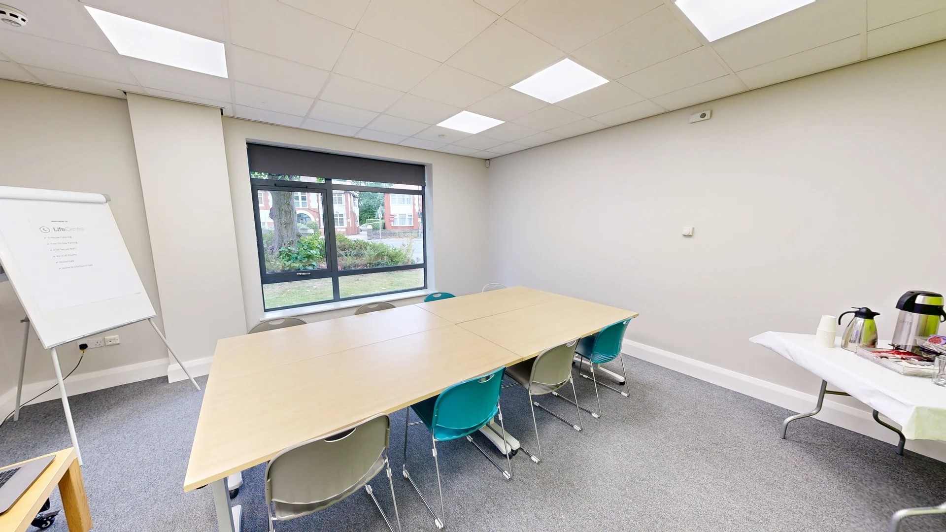 Elliot Room - 751405a0-9921-4368-bb5b-57288fc2187a.jpg