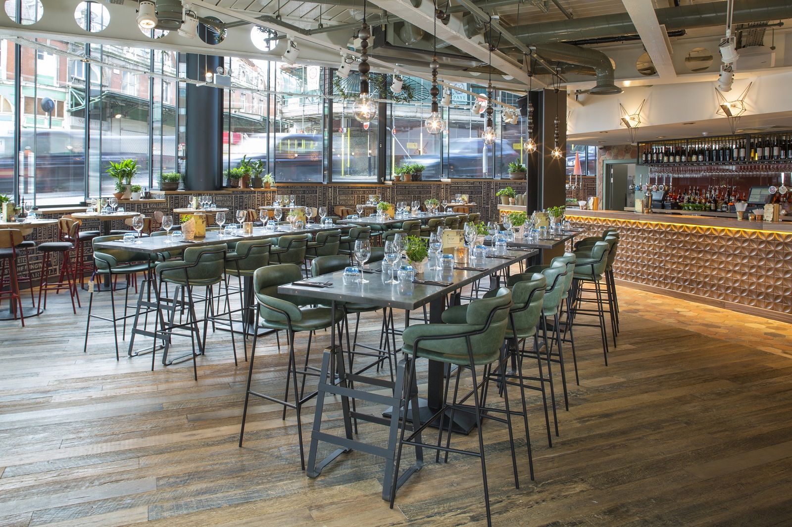 Whole Venue - 4cqiavgxn0h.jpg