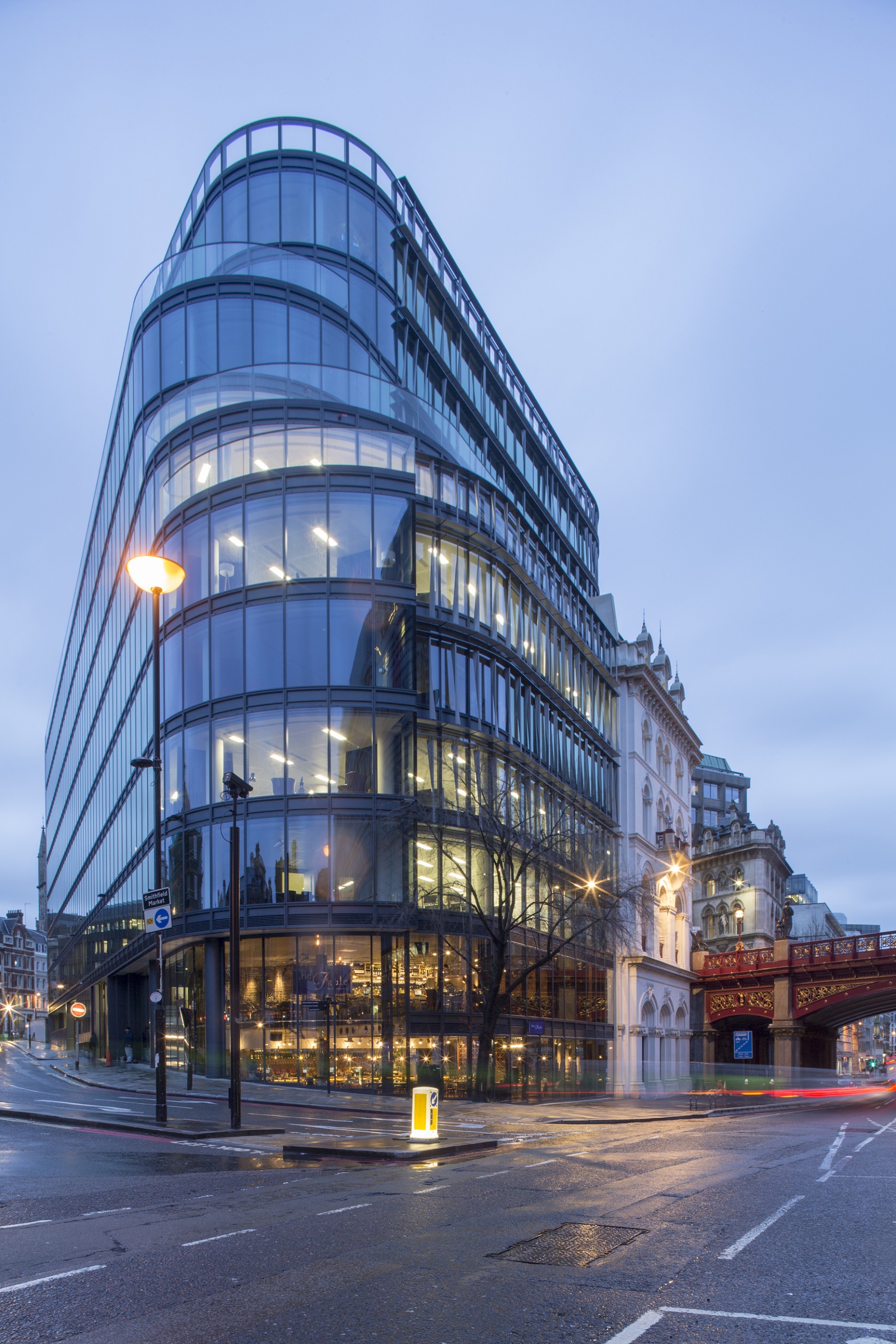 Whole Venue - omtmaf3wig2.jpg