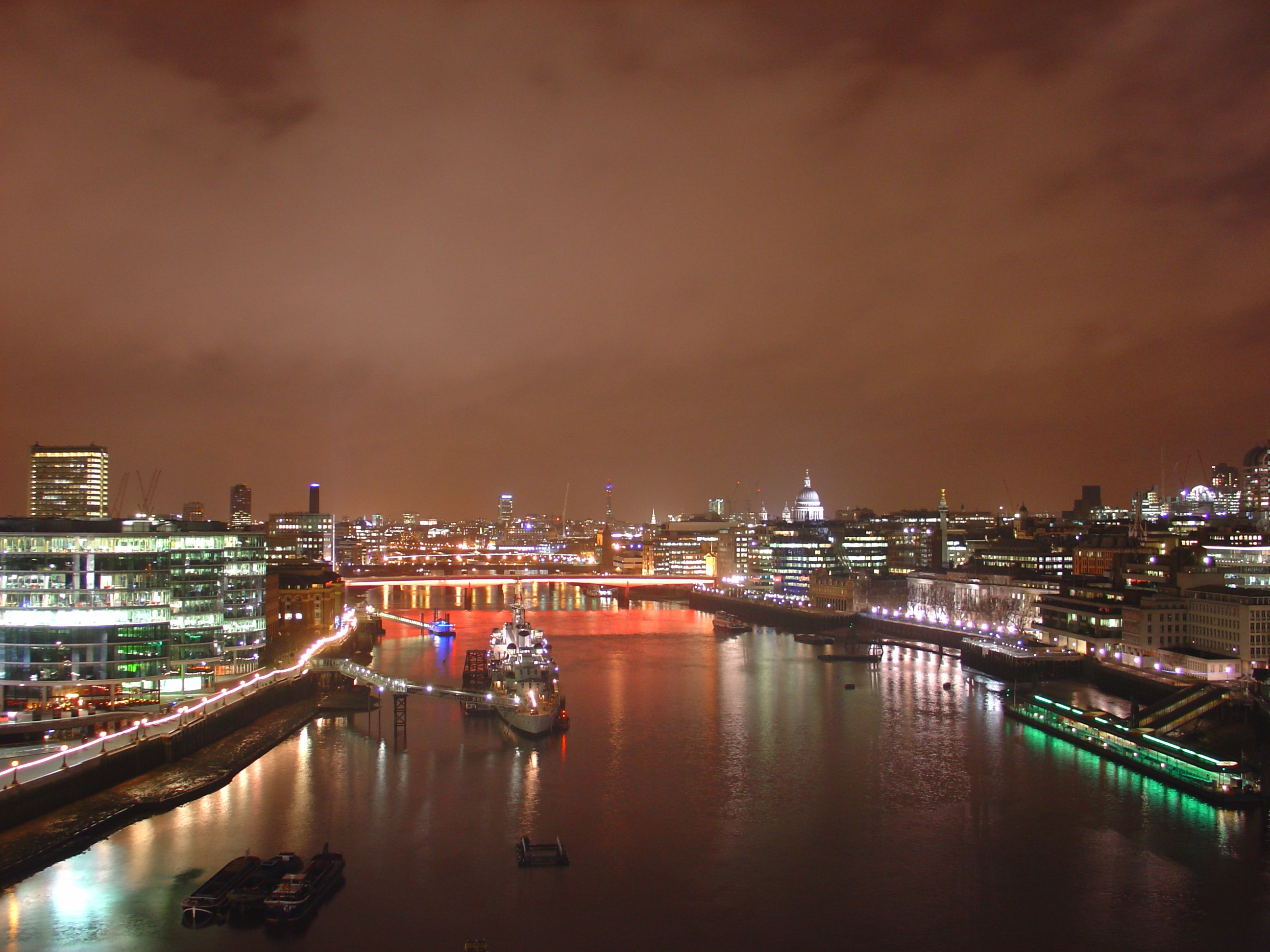Nighttime view of Tower Bridge Walkways, ideal for upscale events and gala dinners.
